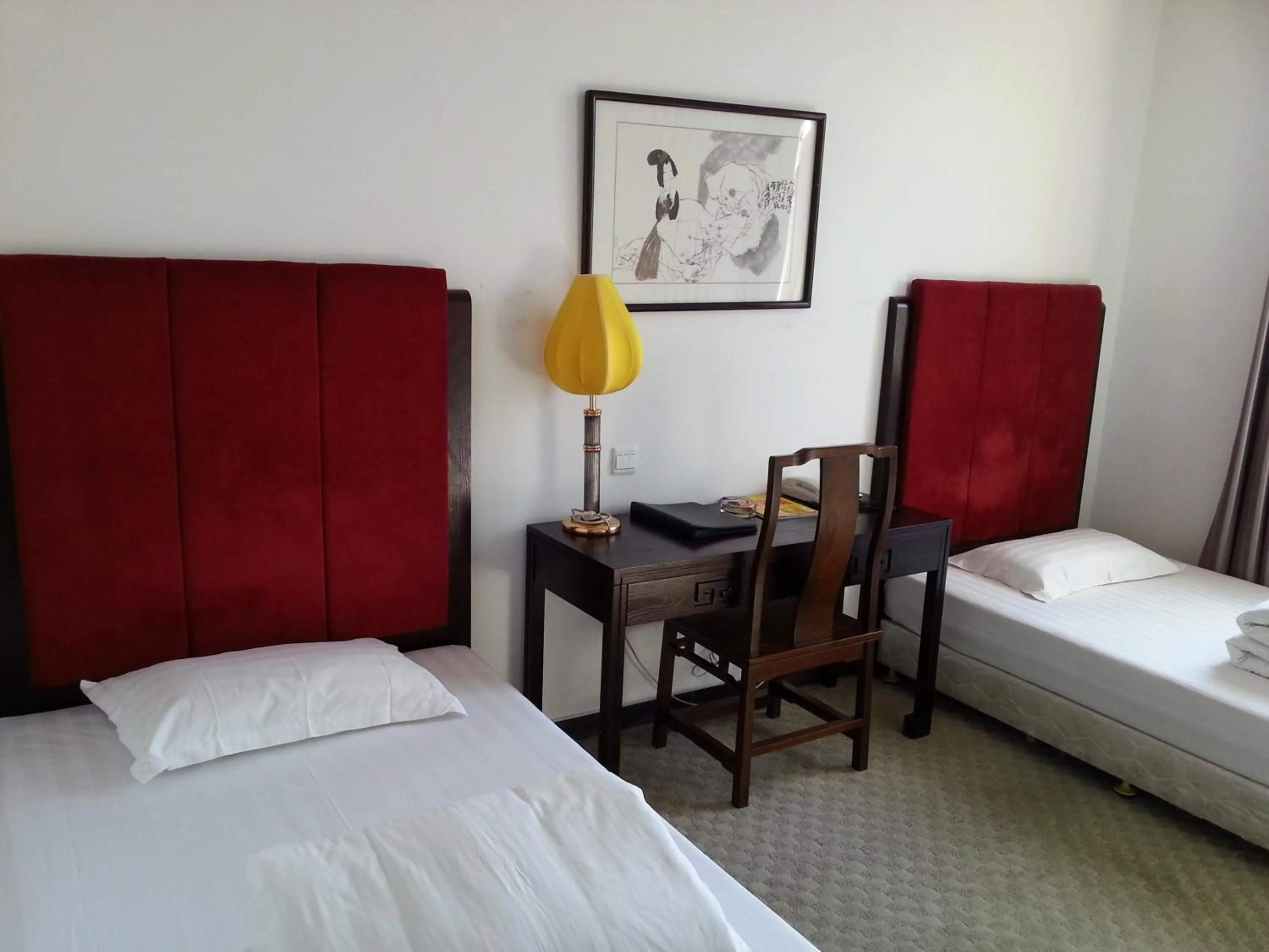 Bedroom in Ming Courtyard