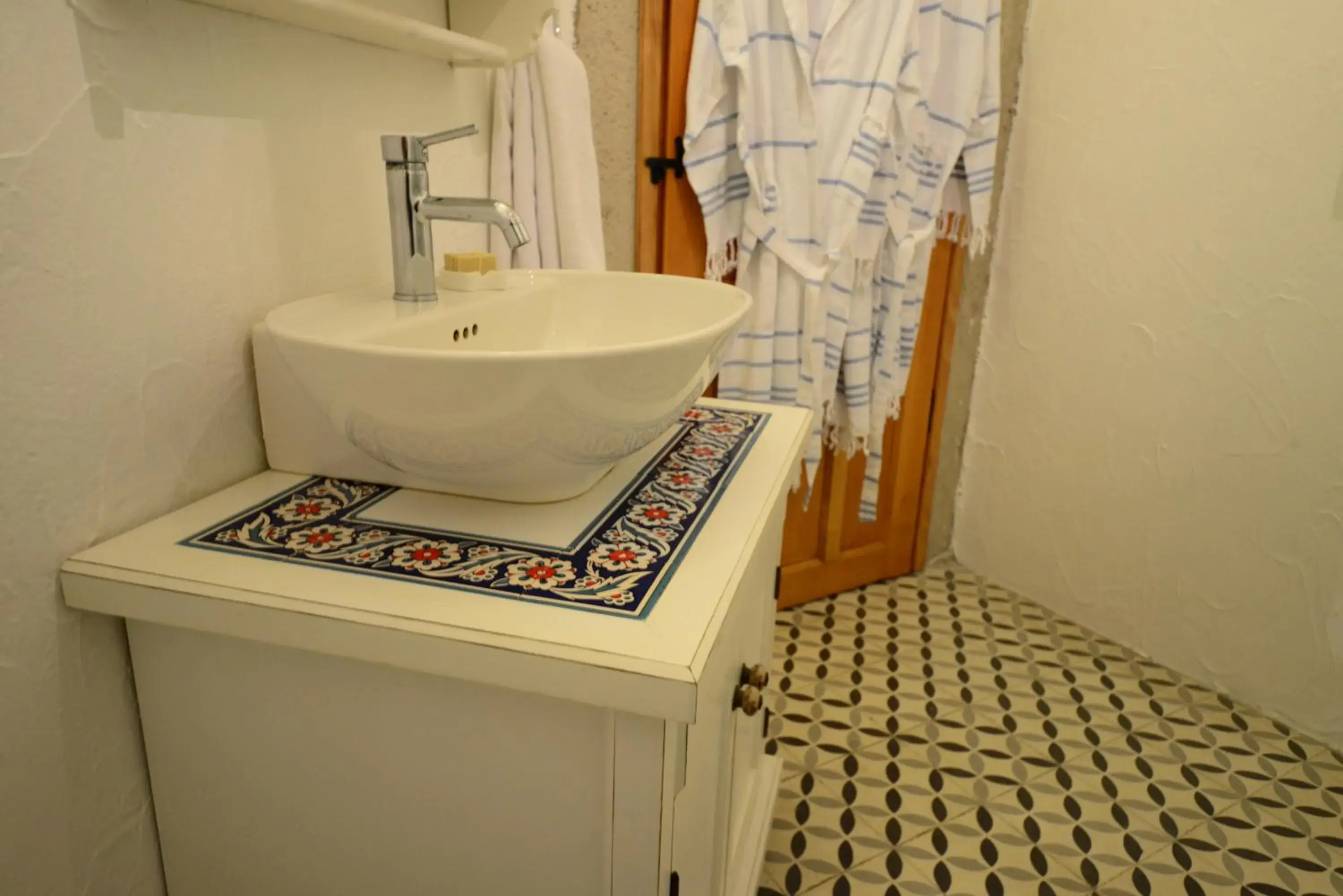 Bathroom in Imren Han Hotel