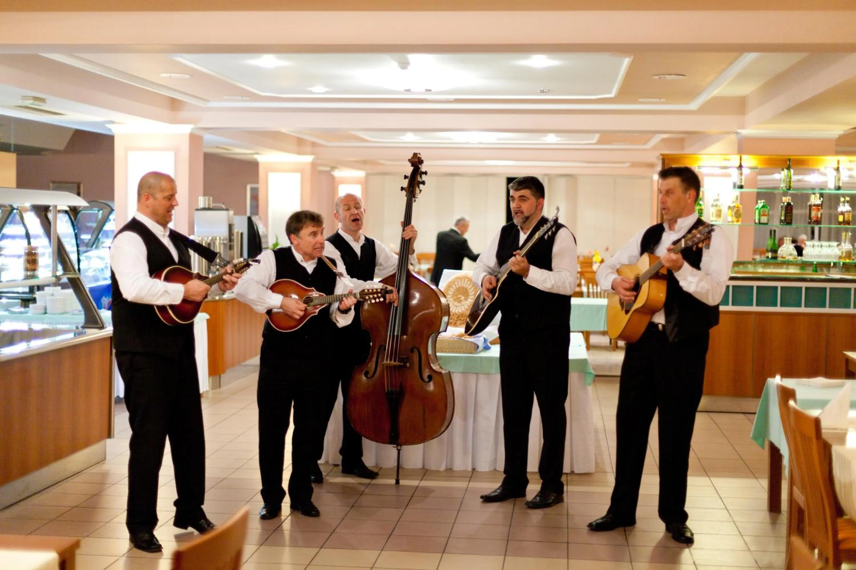 Restaurant/places to eat in Hotel Dražica - Hotel Resort Dražica