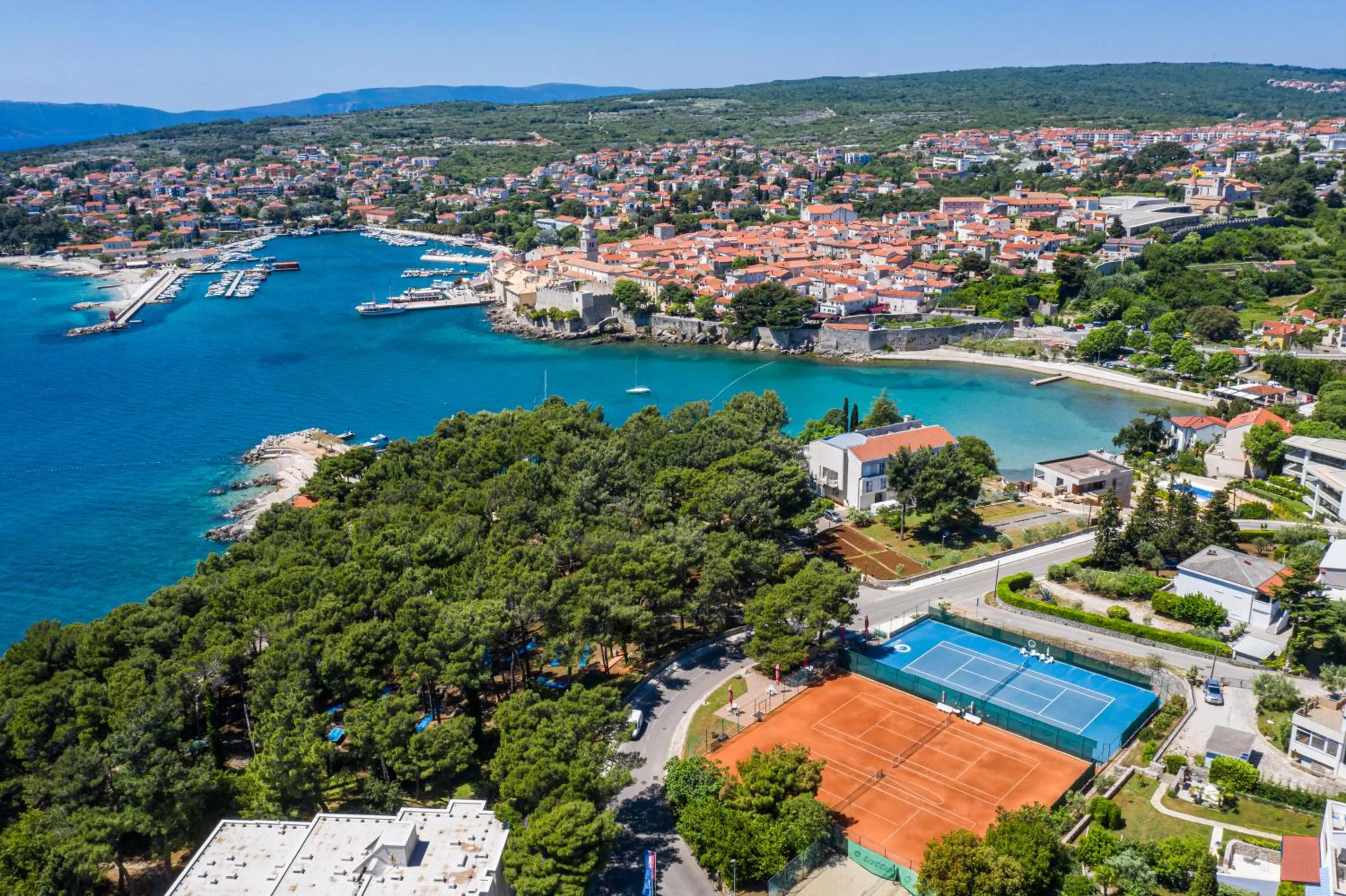 Tennis court in Hotel Dražica - Hotel Resort Dražica