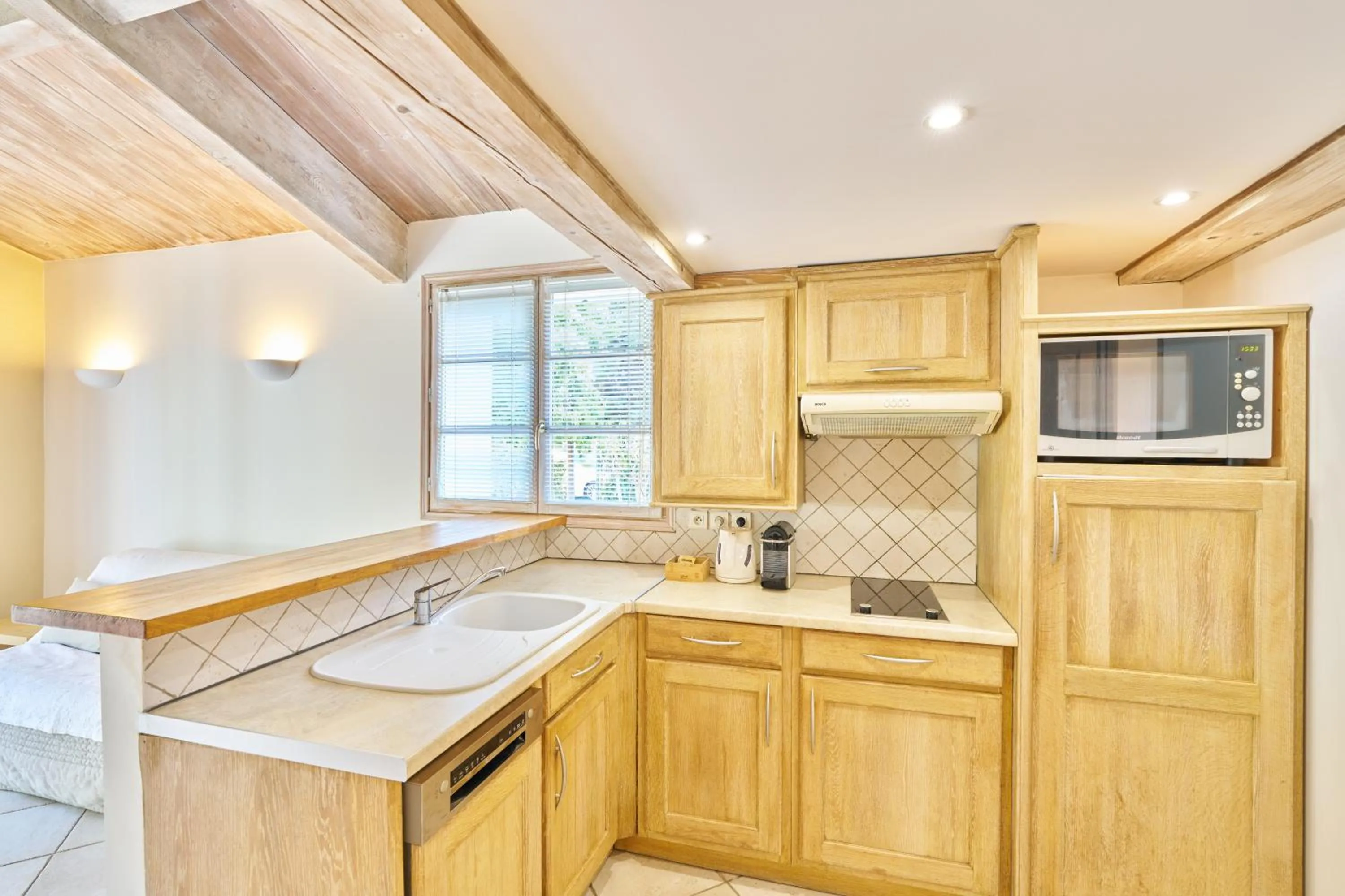 kitchen in La Bastide du Soleil