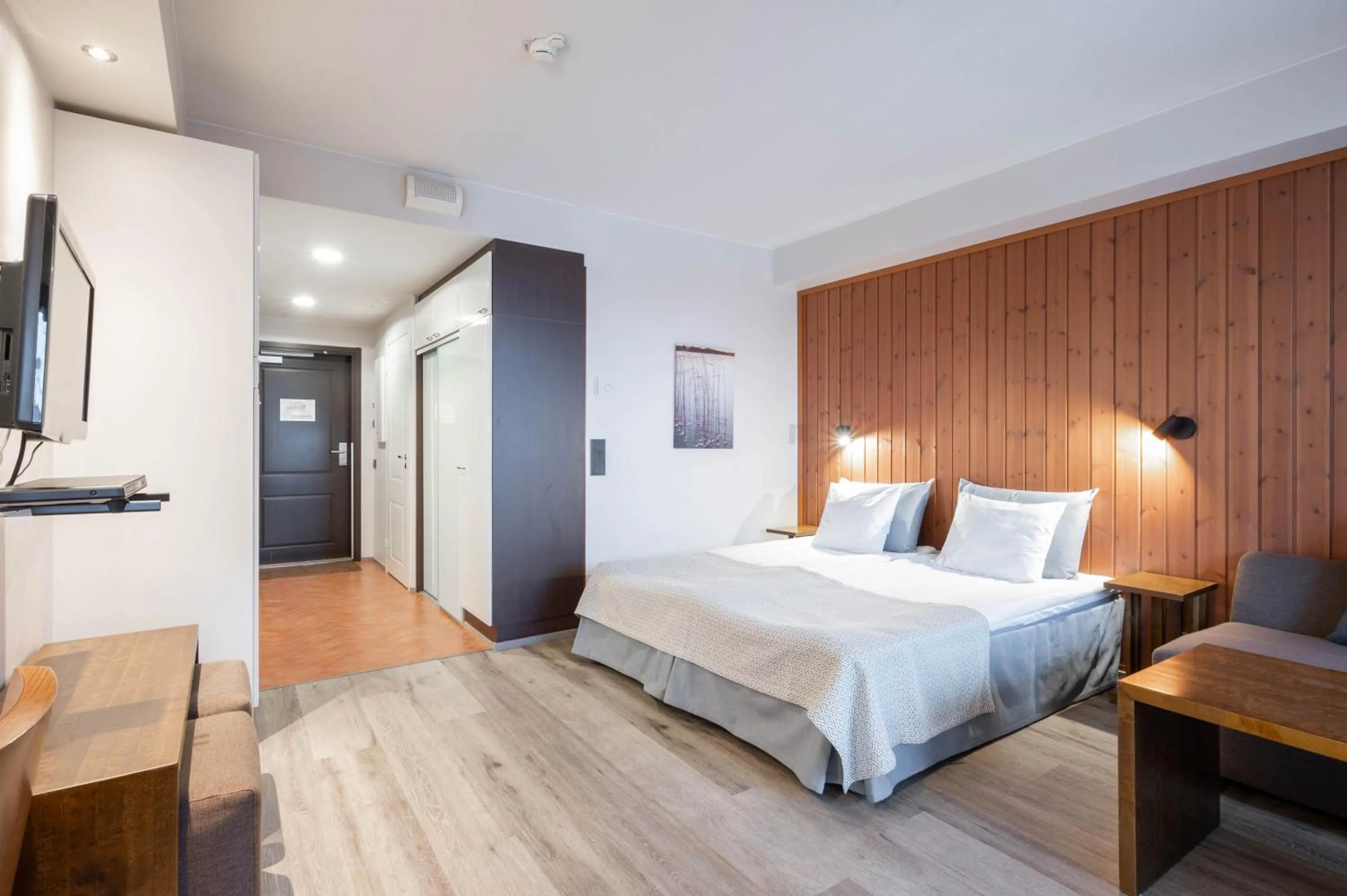 Bedroom, Bed in Ski-Inn RukaVillage