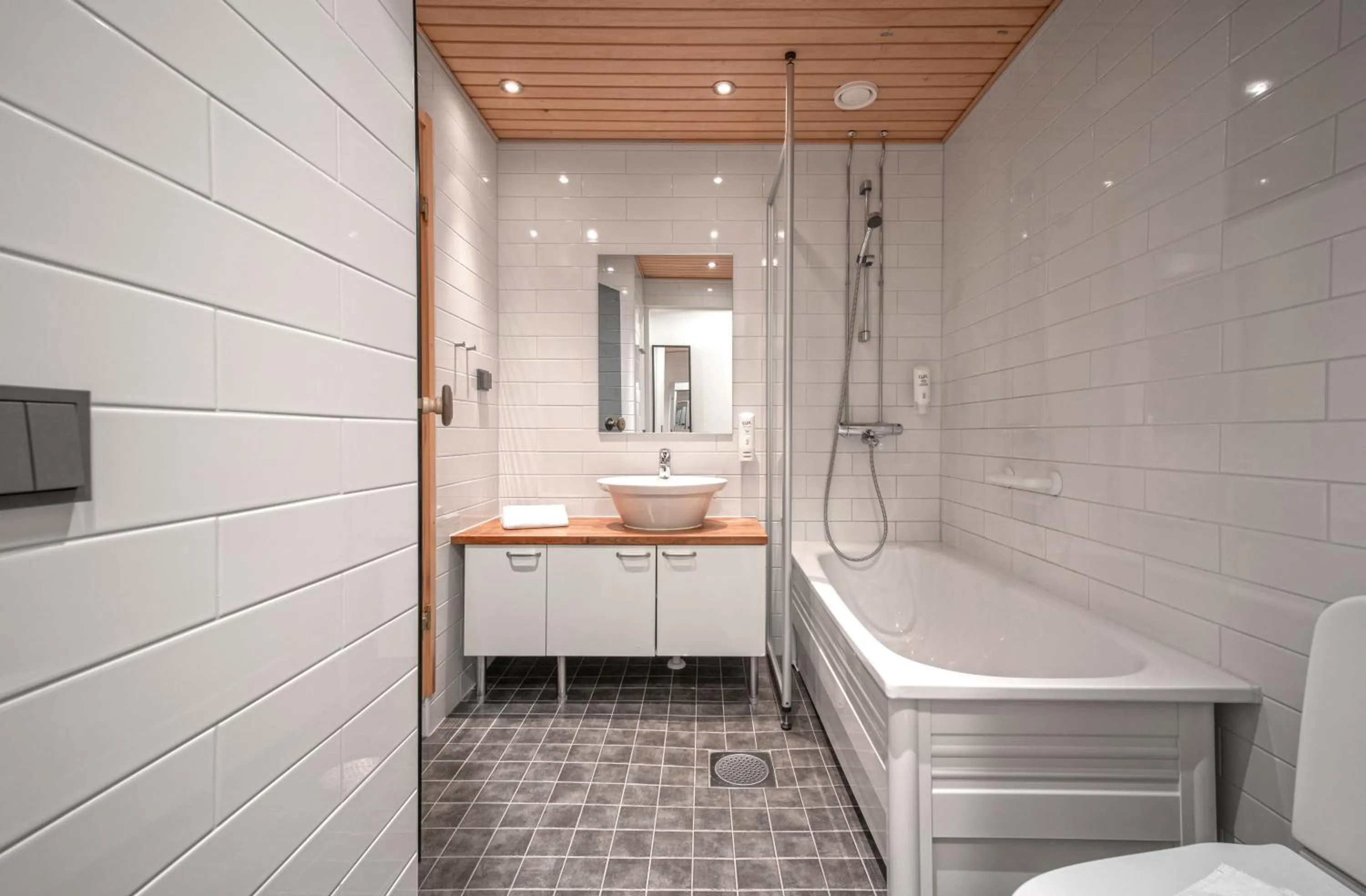 Bathroom in Ski-Inn RukaVillage