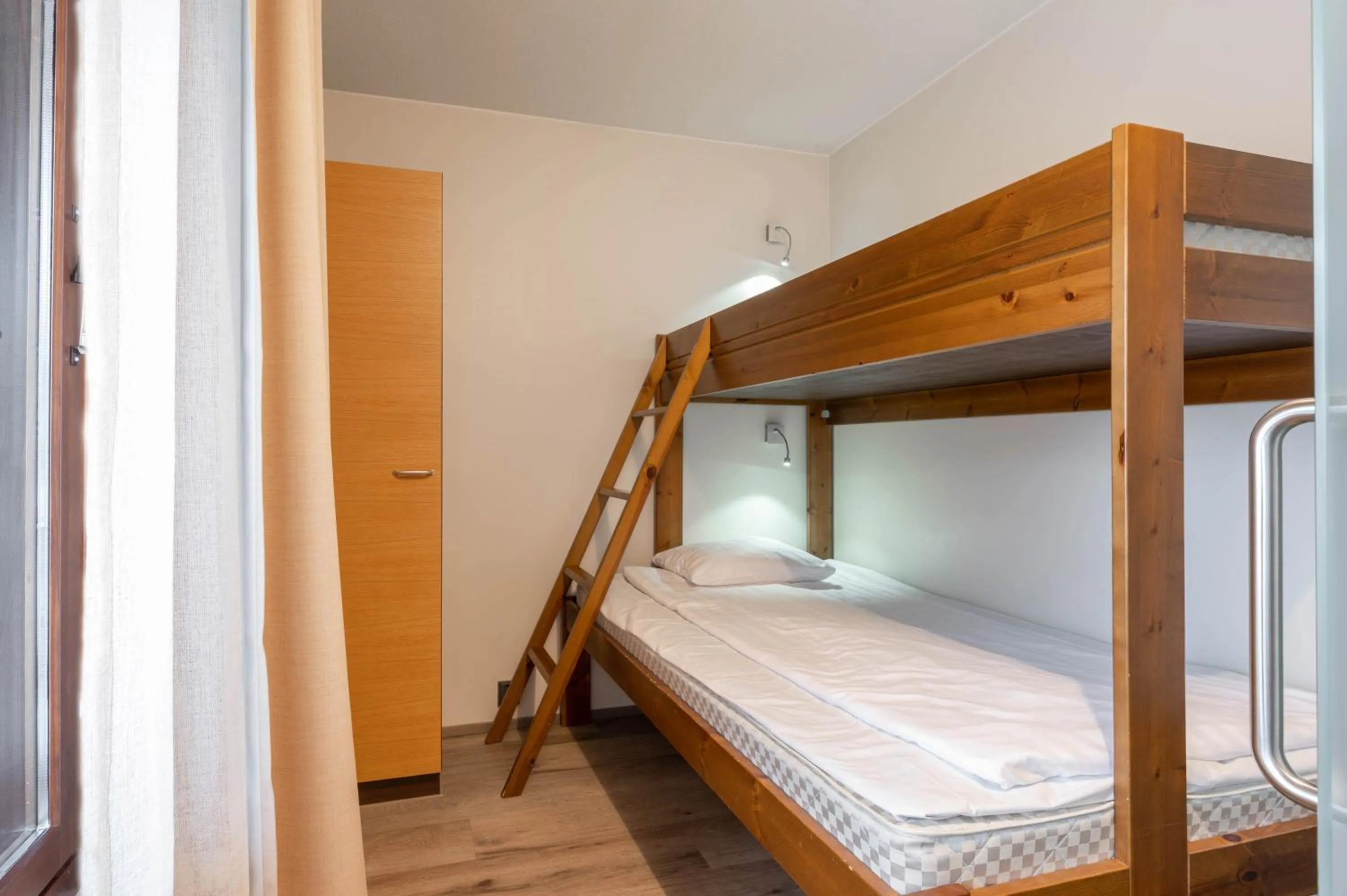 Bedroom, Bed in Ski-Inn RukaVillage