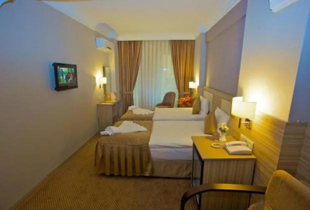 Bed in Laleli Emin Hotel