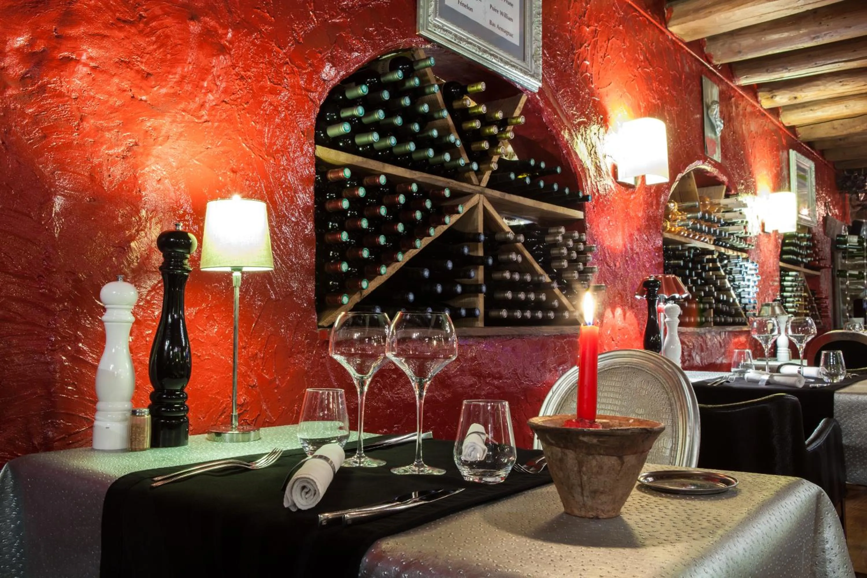 Restaurant/places to eat in Auberge De Maison Rouge