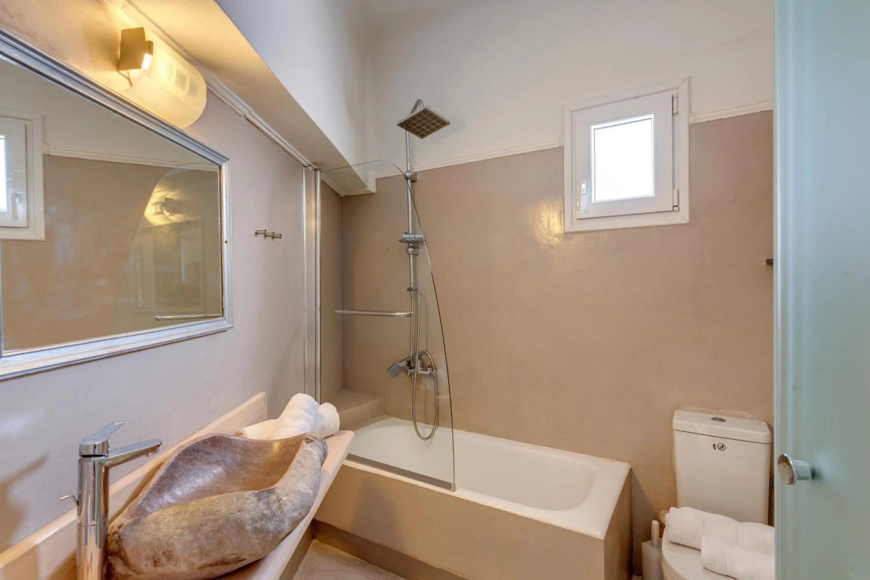 Bathroom in Faros Resort