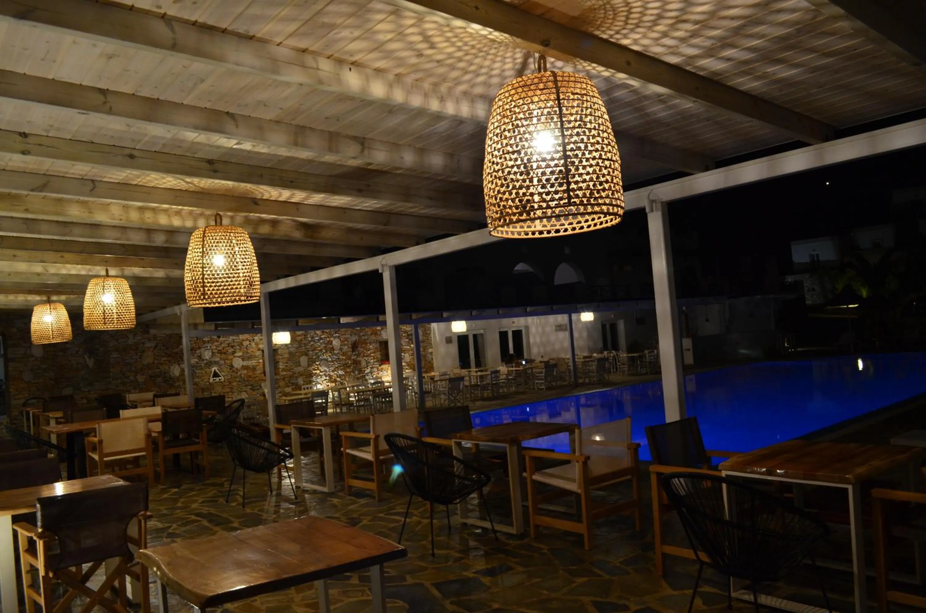 Restaurant/places to eat in Faros Resort