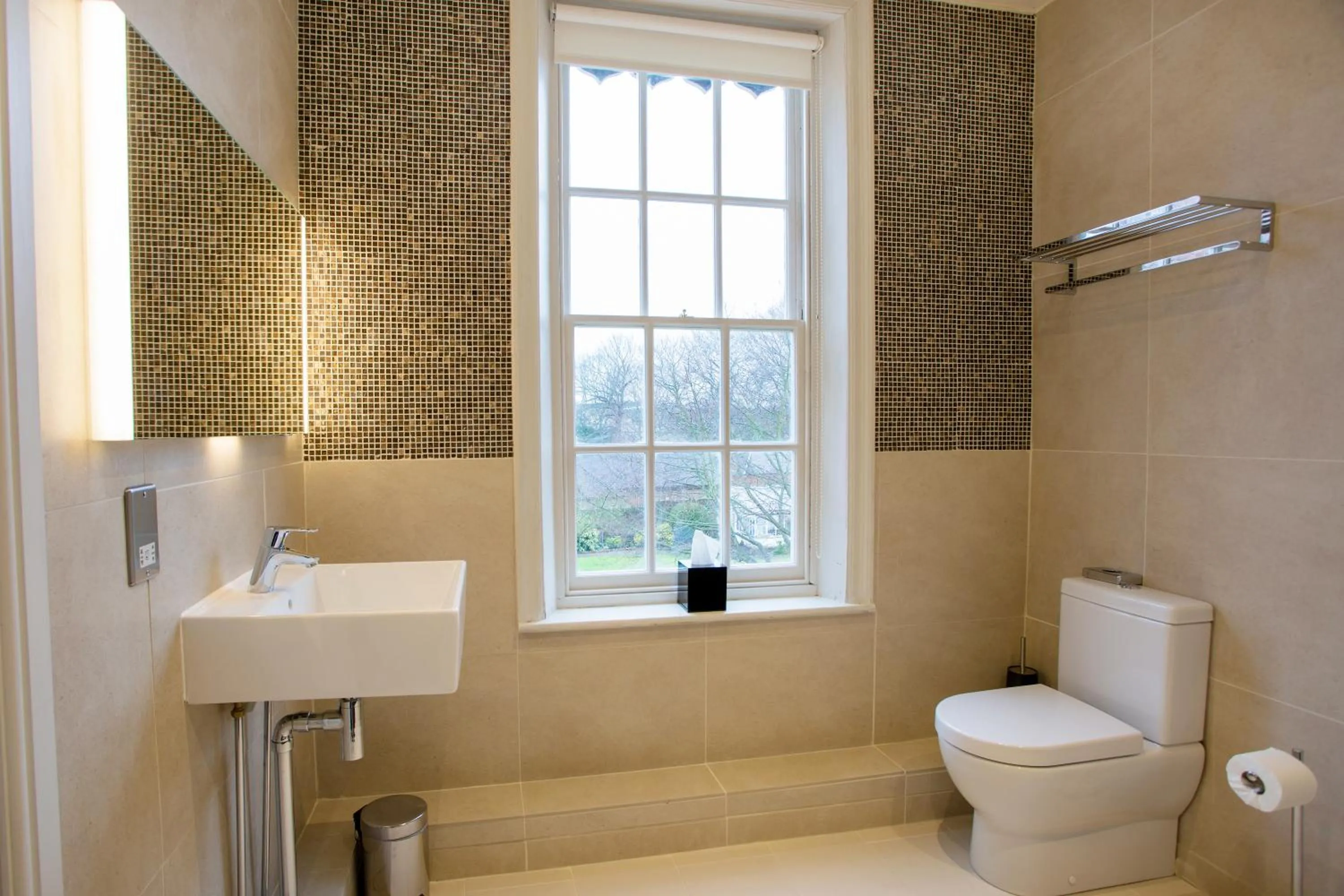 Bathroom in Grays Court Hotel