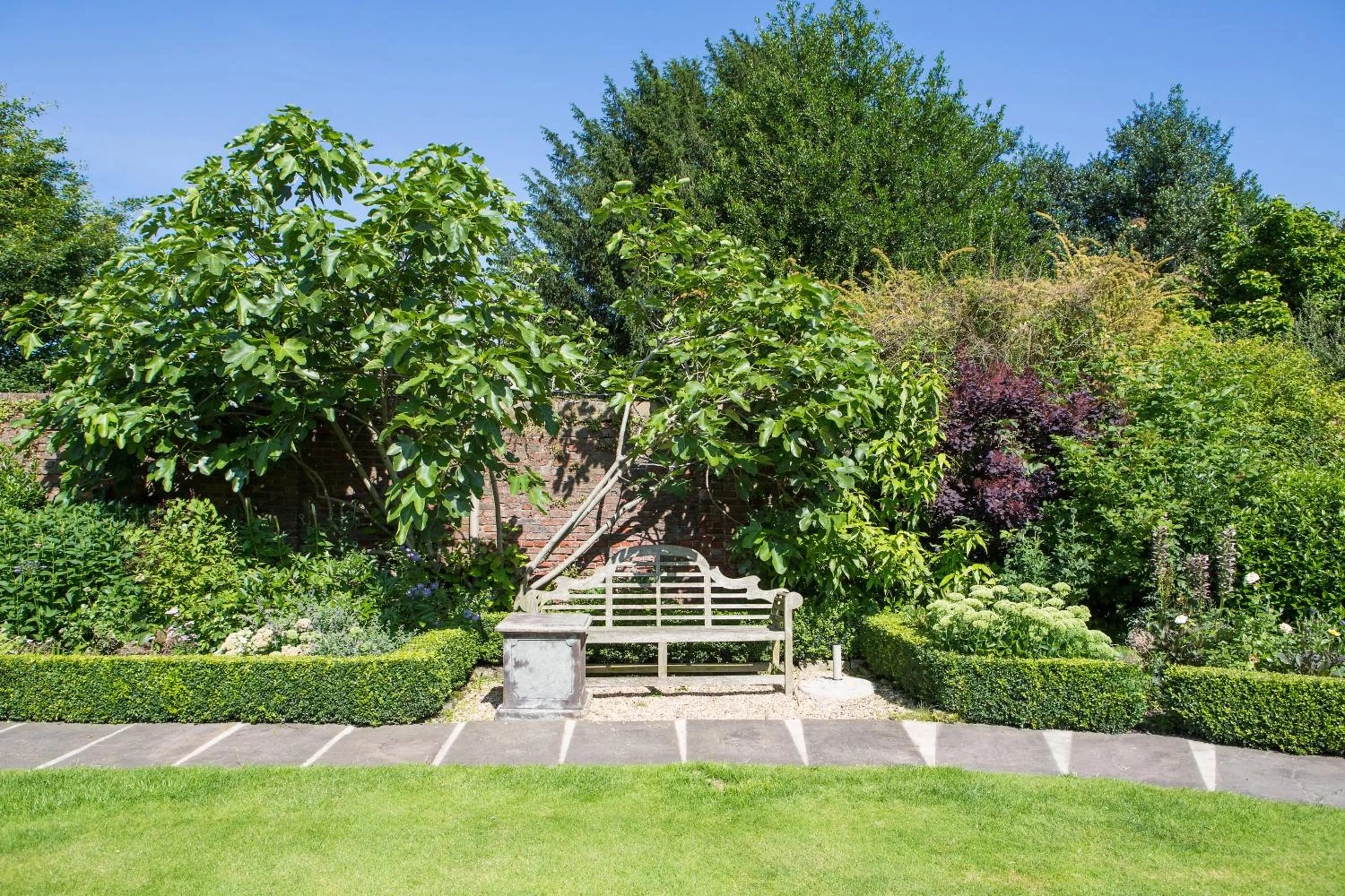 Garden in Grays Court Hotel