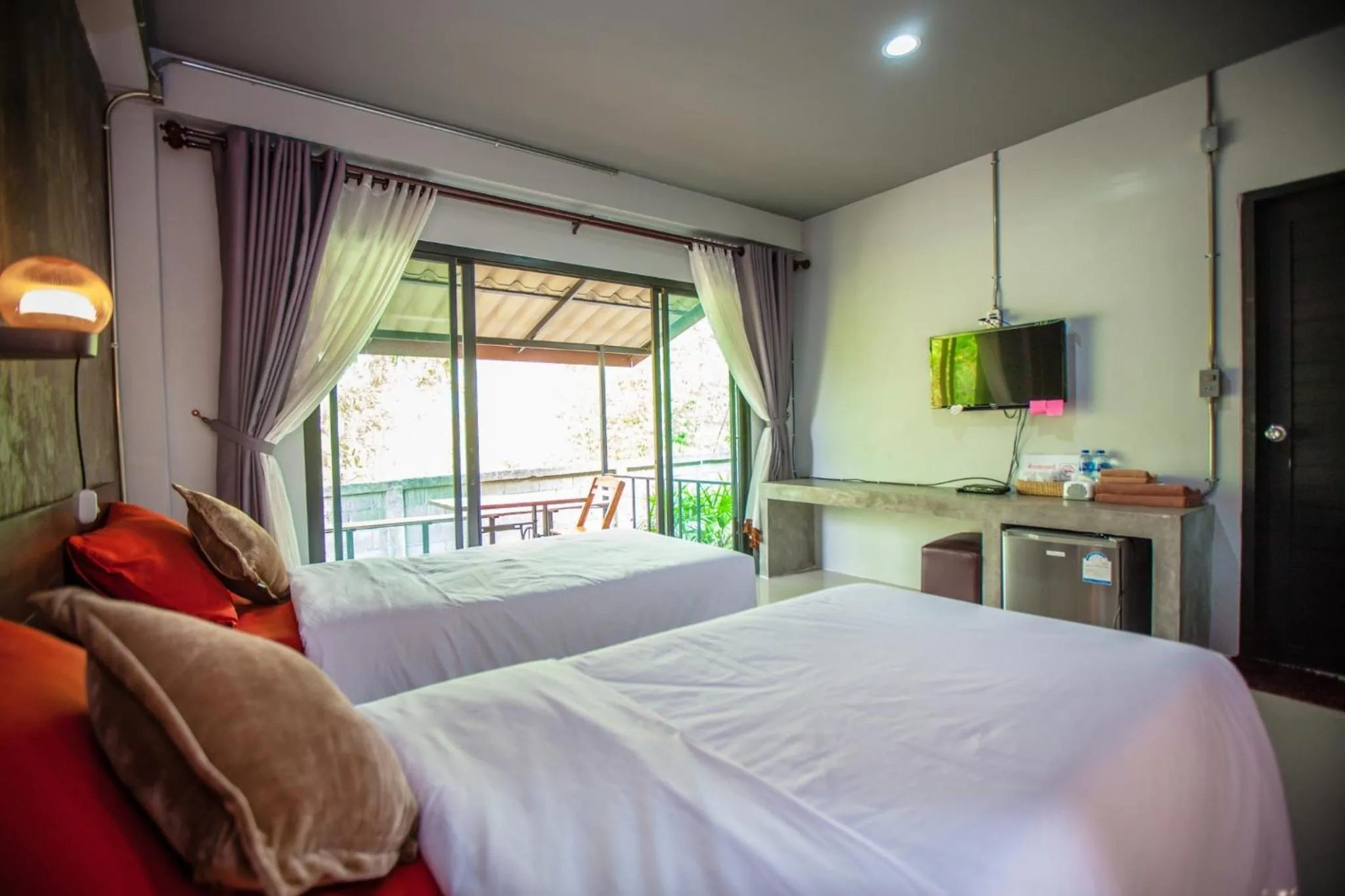 Bed in BR2 House Resort