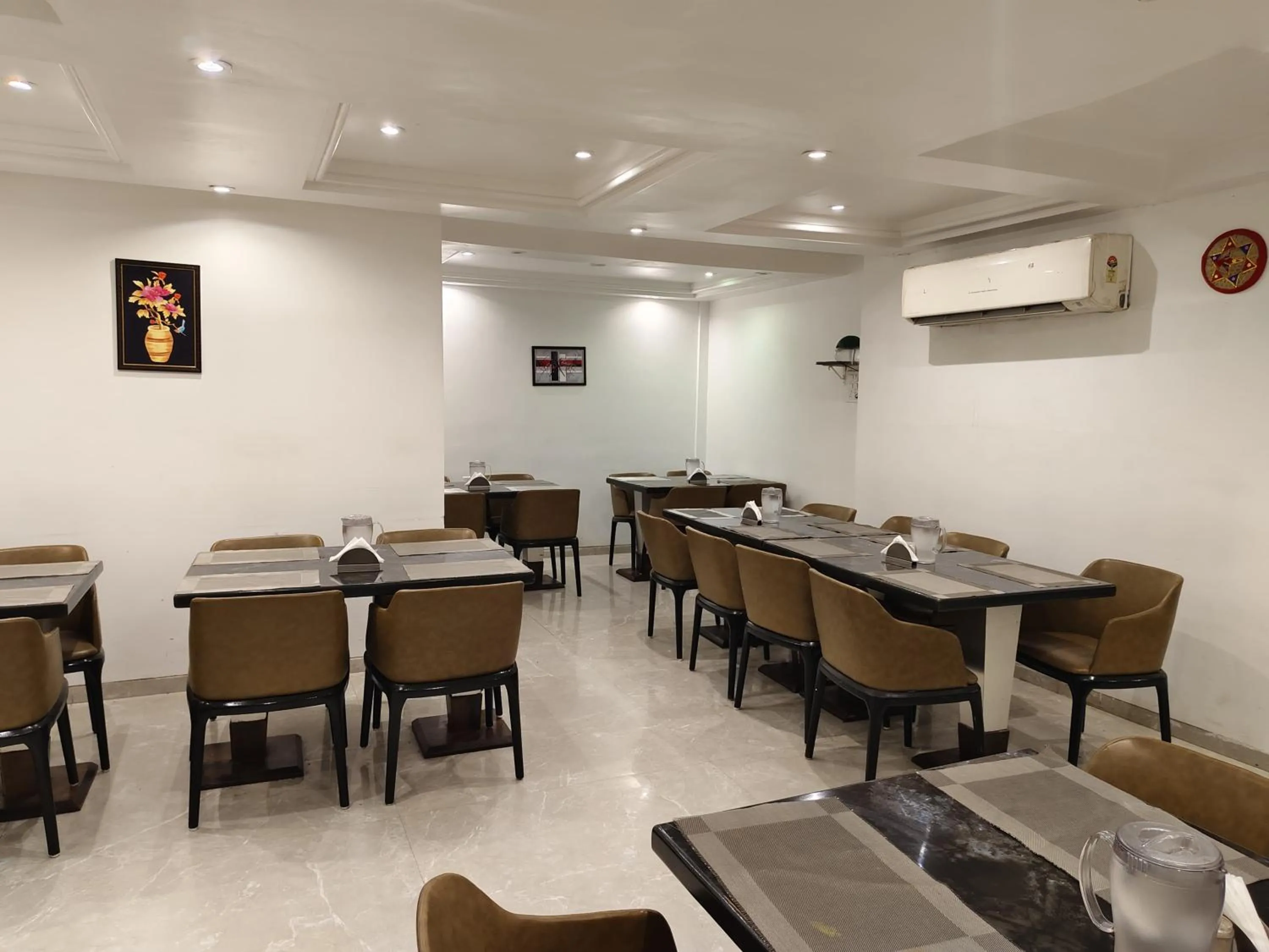 Hotel Supreme - Cuffe Parade