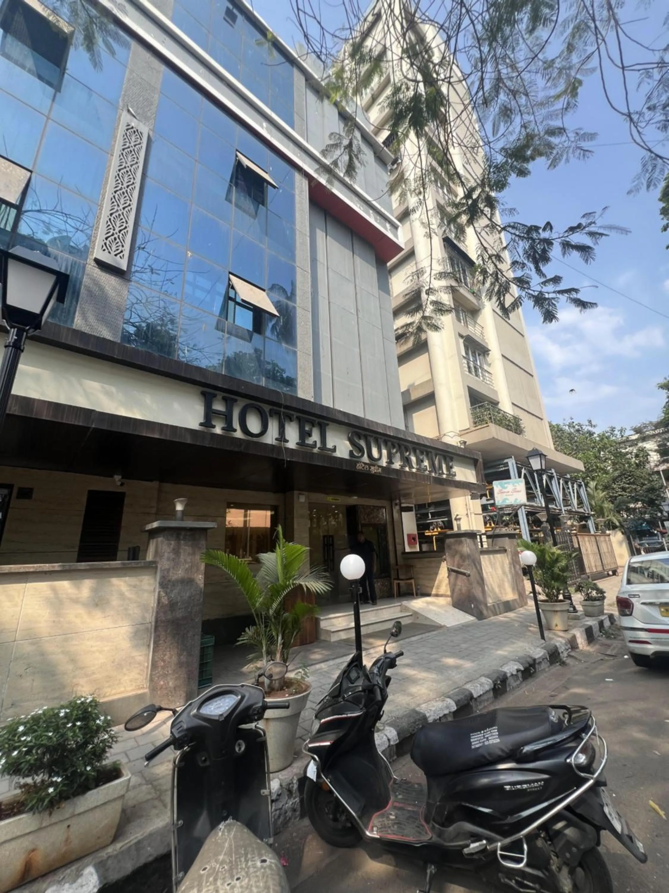 Hotel Supreme - Cuffe Parade