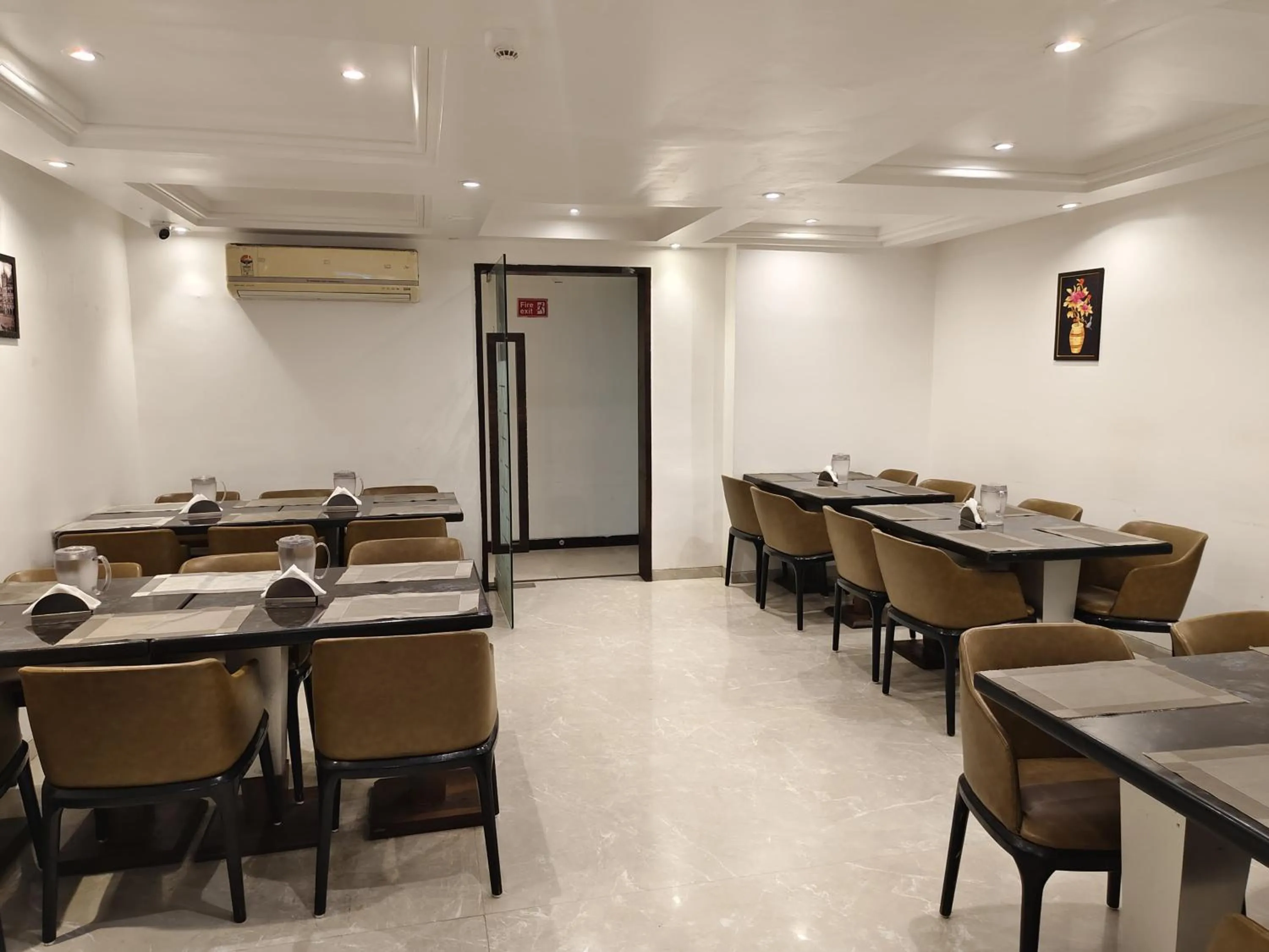 Hotel Supreme - Cuffe Parade