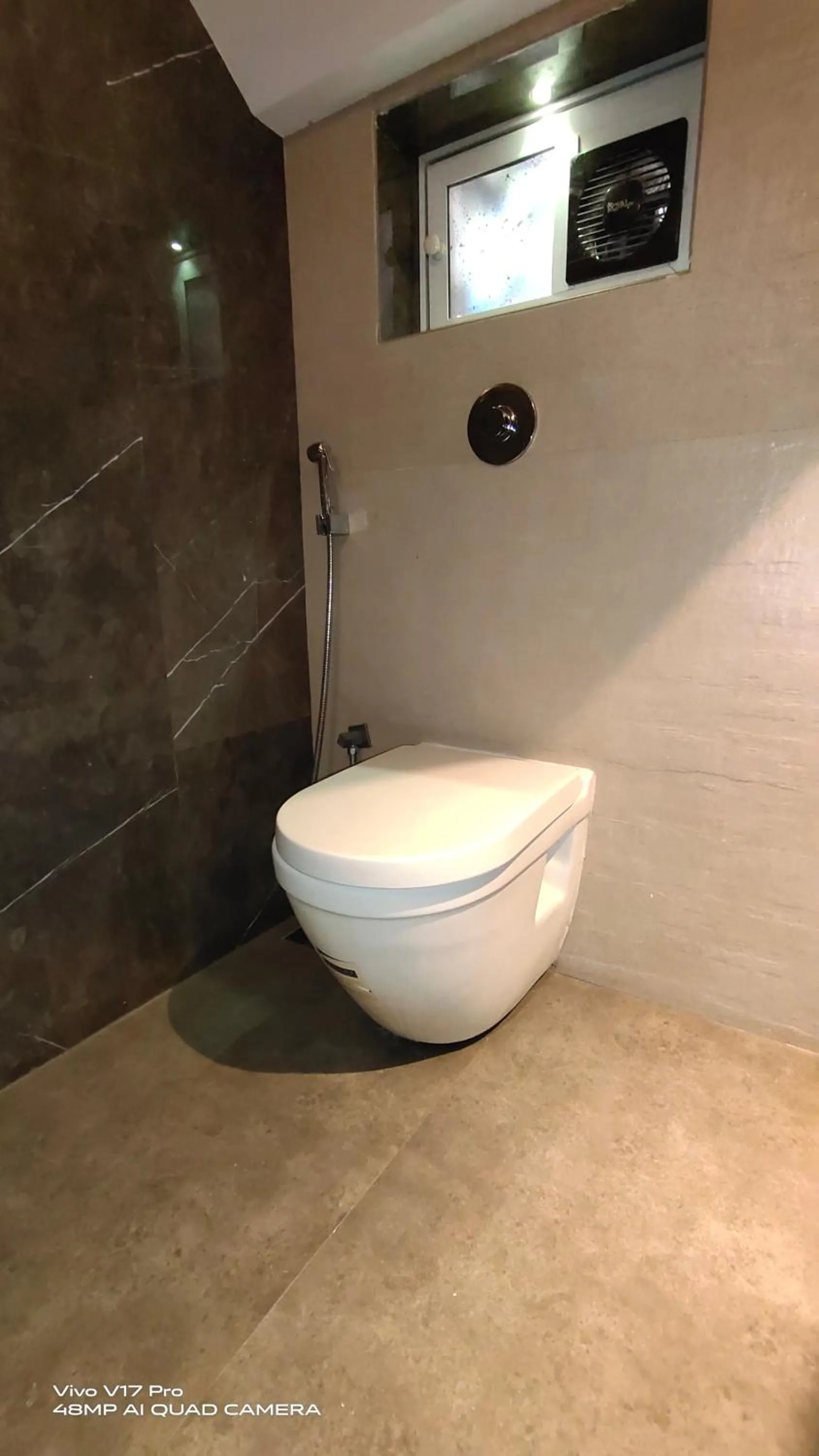Bathroom in Hotel Supreme - Cuffe Parade