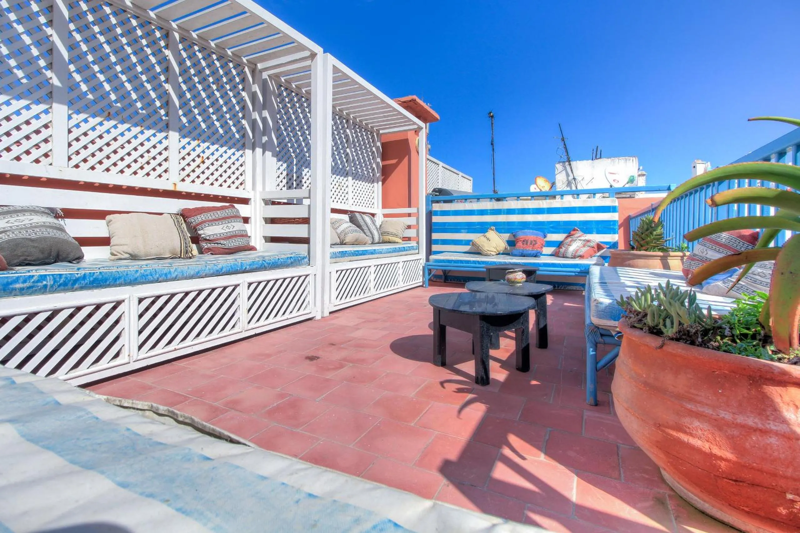 Garden in Les Matins Bleus