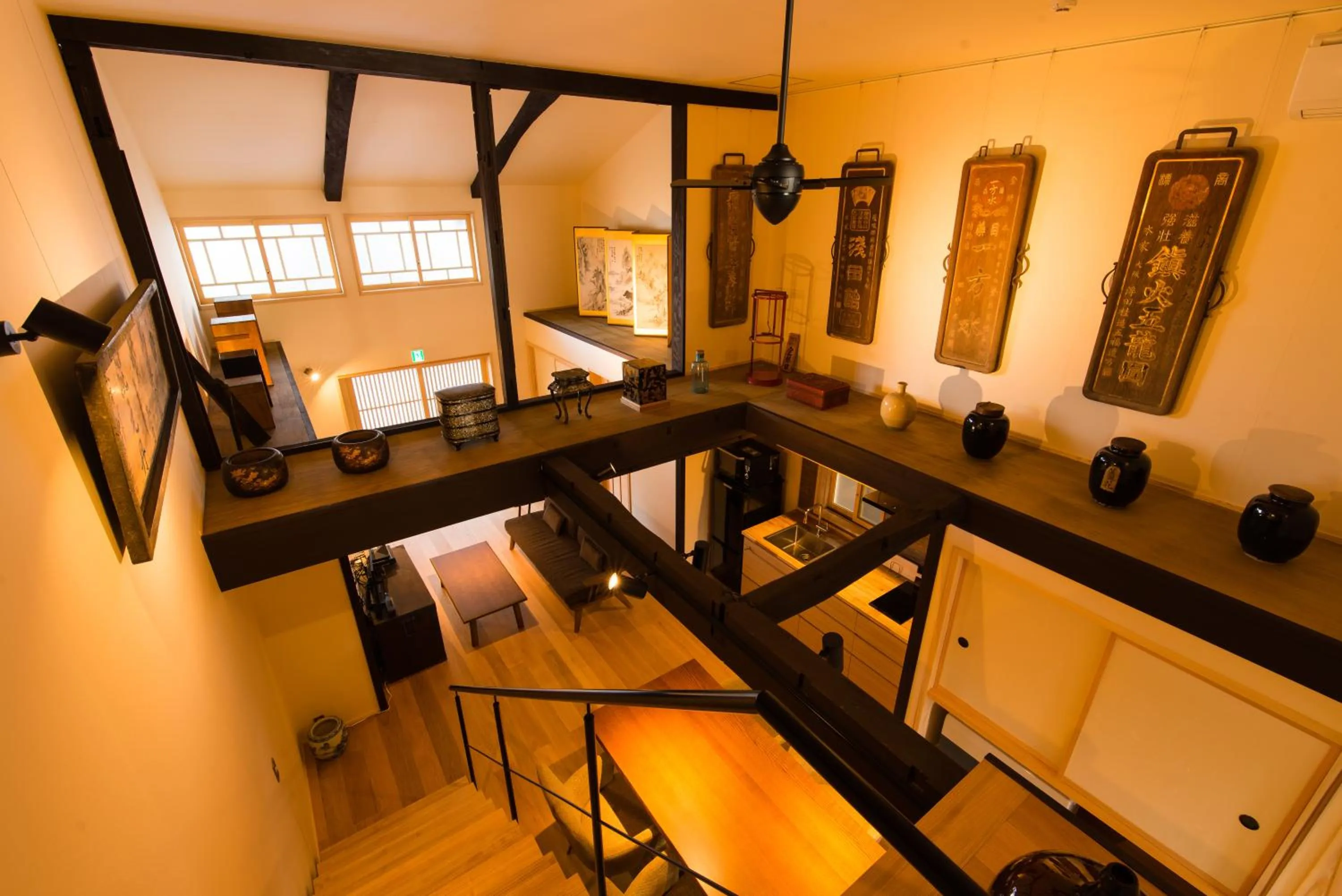 Photo of the whole room in Tsumesyo Mikuni