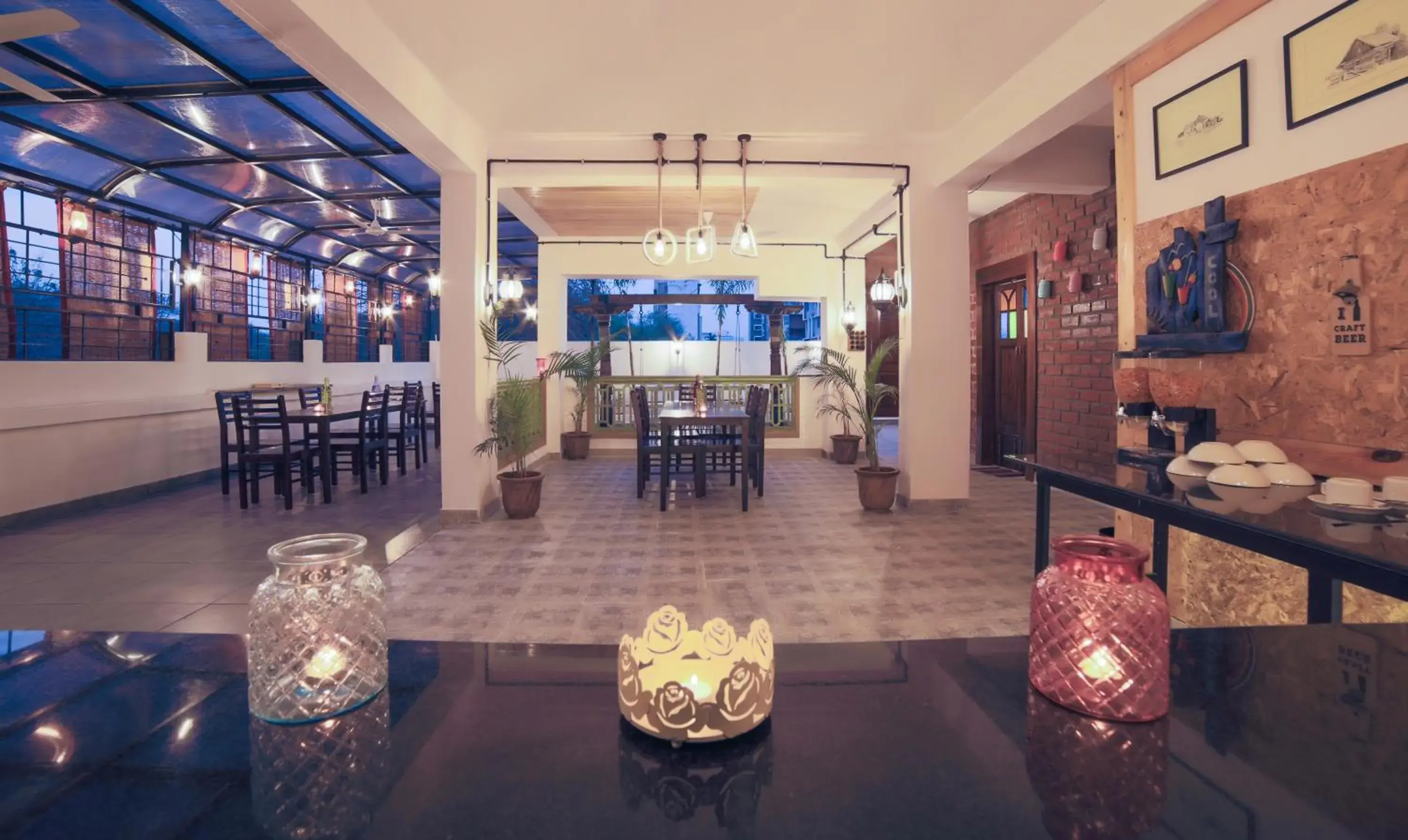 Restaurant/places to eat in Treebo Chalets, Nagpur Airport Restaurant/places to eat in Treebo Chalets, Nagpur Airport