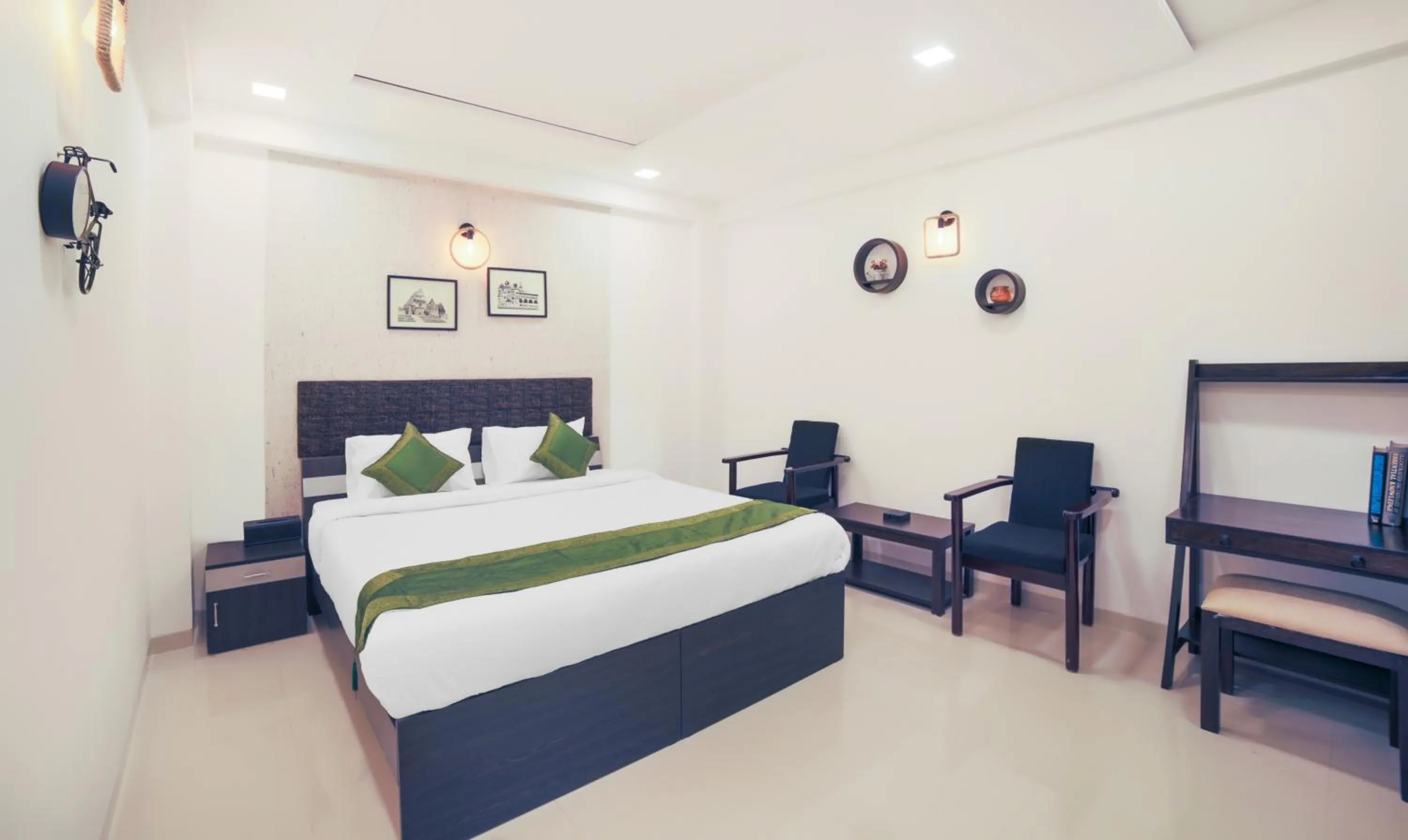 Bed in Treebo Chalets, Nagpur Airport