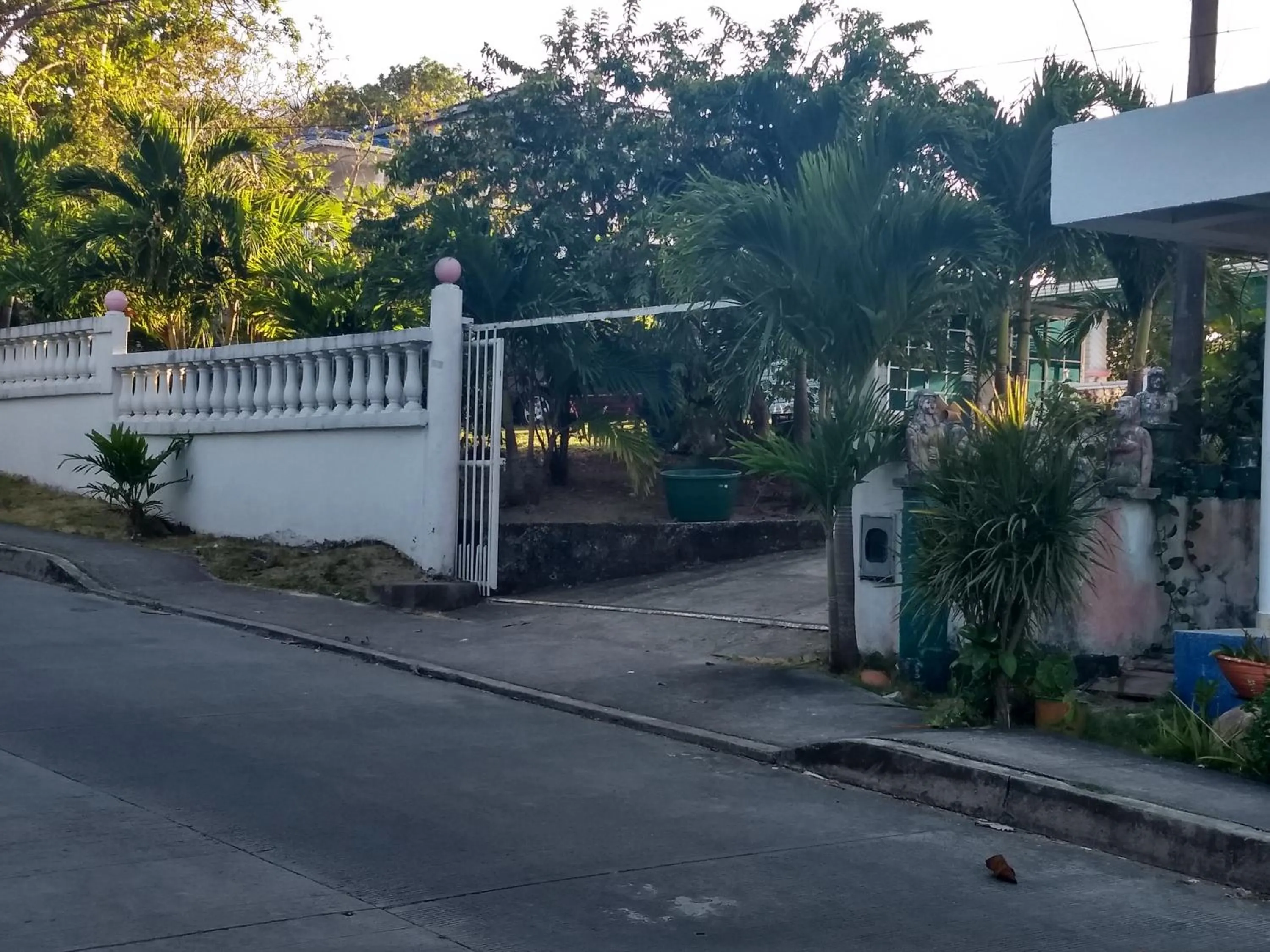 Marysol Lodging Hostel & Camping