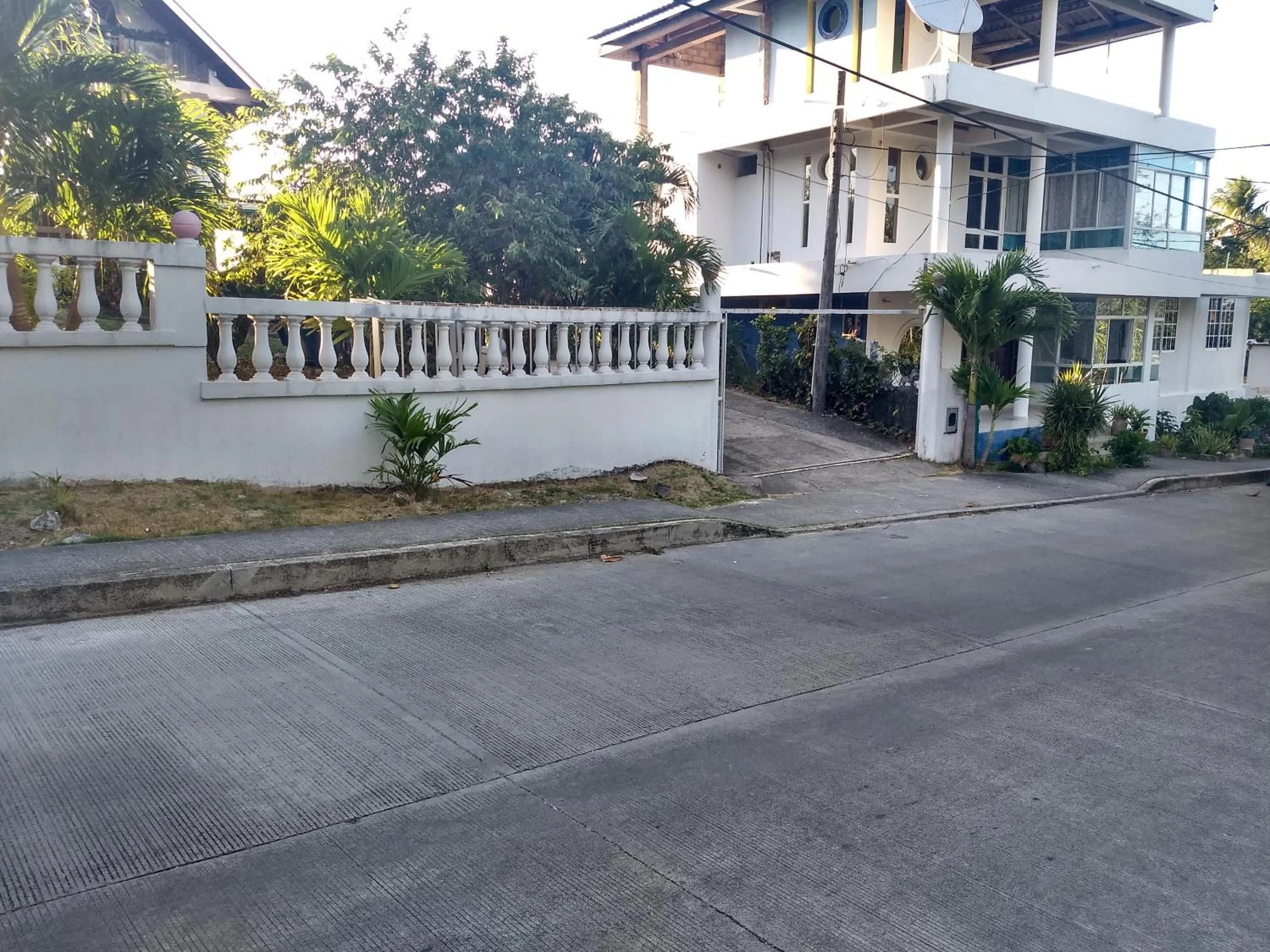 Marysol Lodging Hostel & Camping