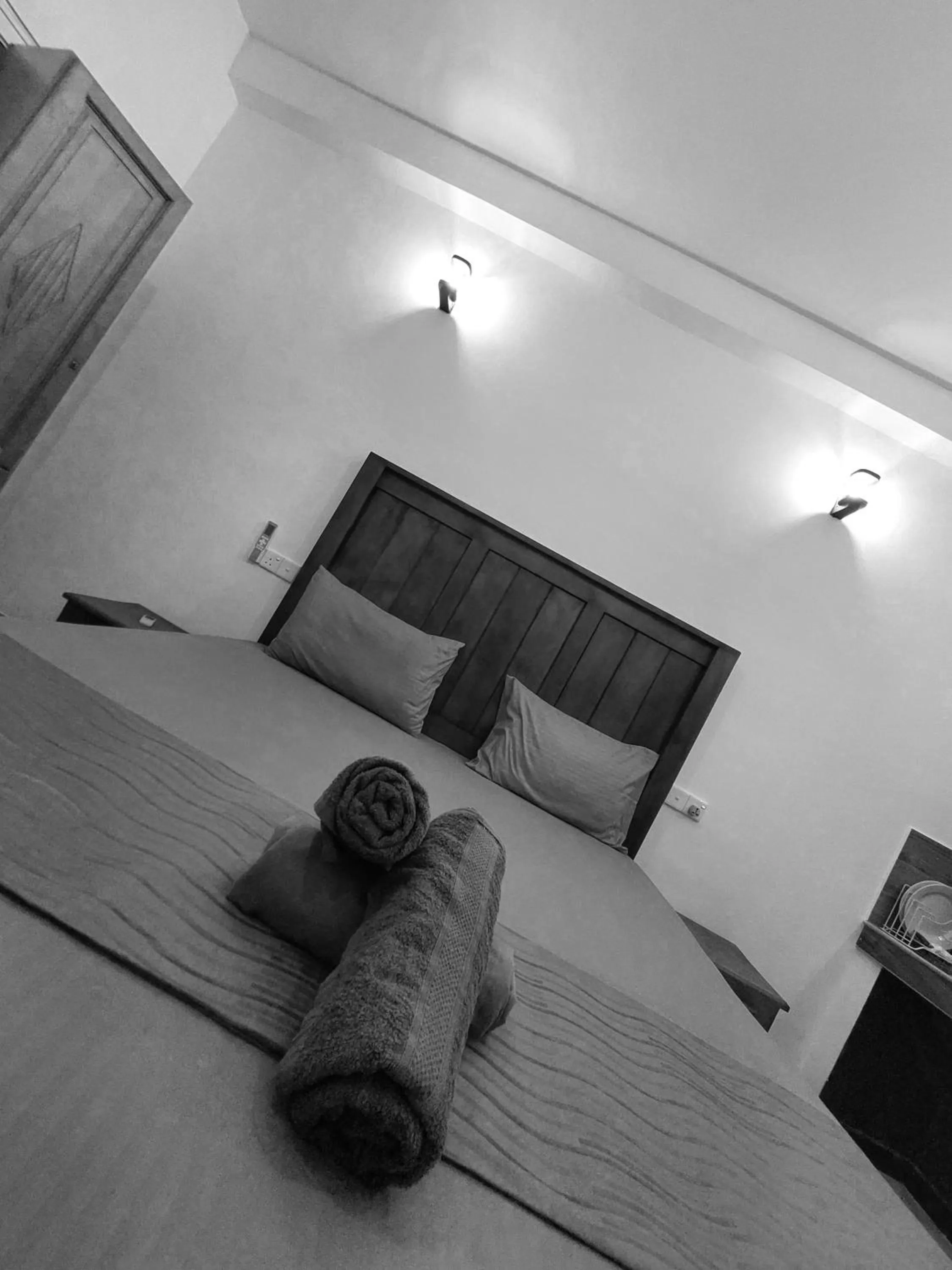 Bed in CHEN VILLA - Near Airport