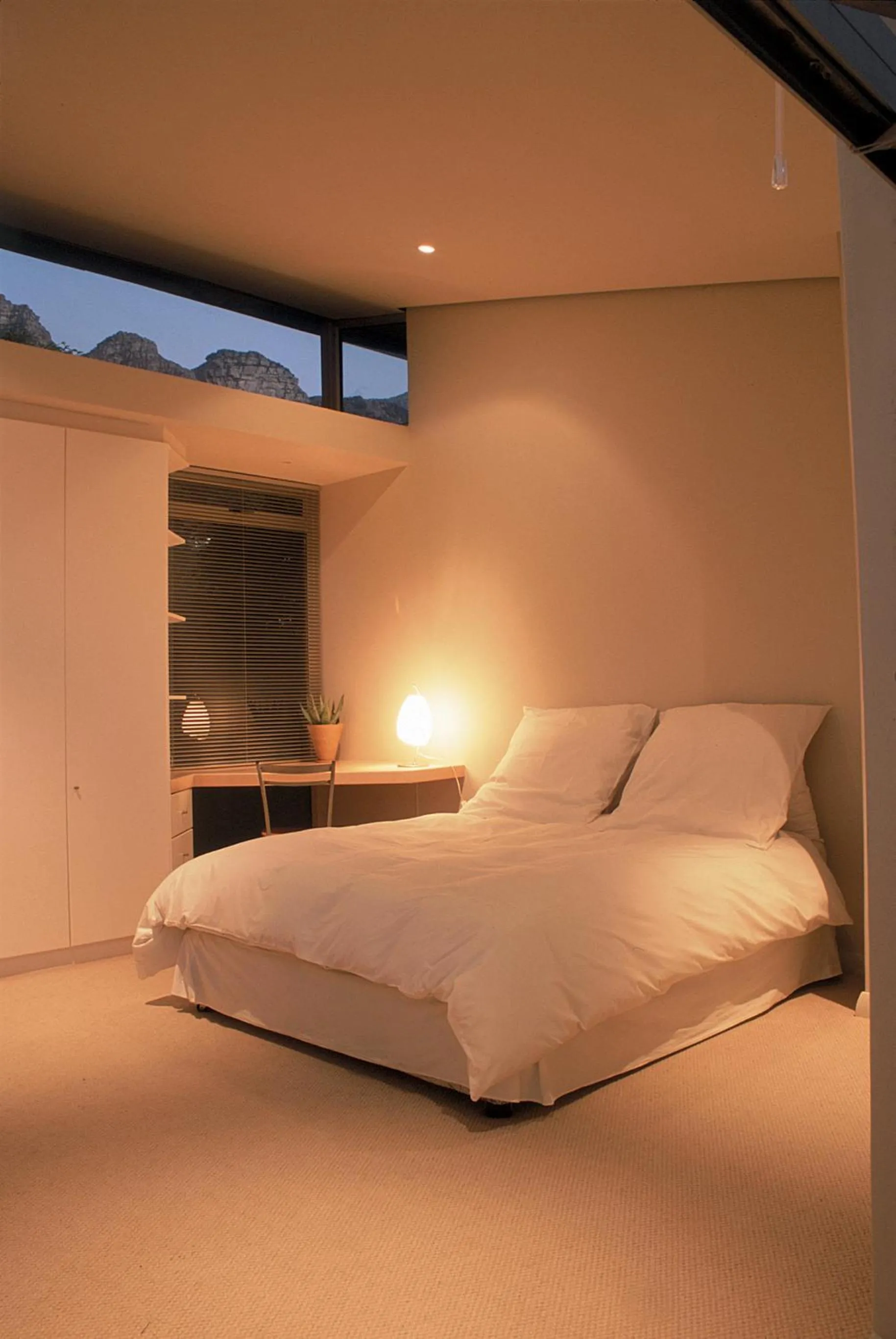 Bedroom, Bed in Lion's View Villa & Apartment