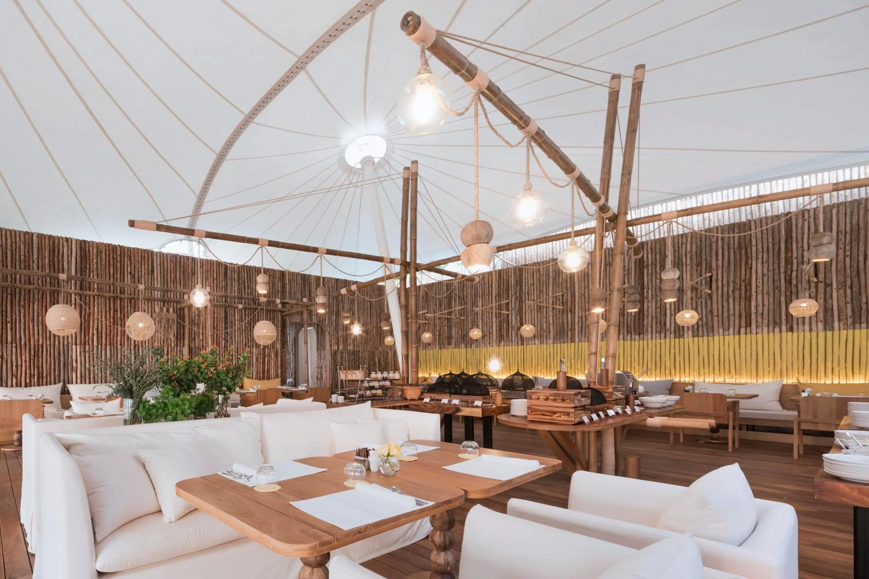 Restaurant/places to eat in SALA Samui Chaweng Beach Resort