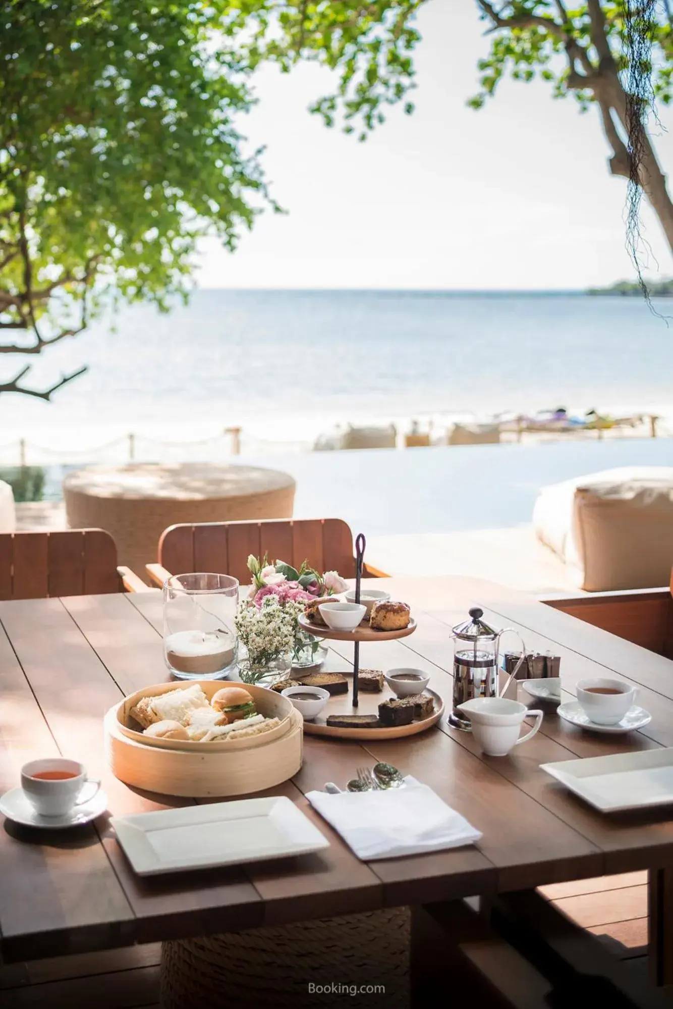 Restaurant/places to eat in SALA Samui Chaweng Beach Resort Restaurant/places to eat in SALA Samui Chaweng Beach Resort