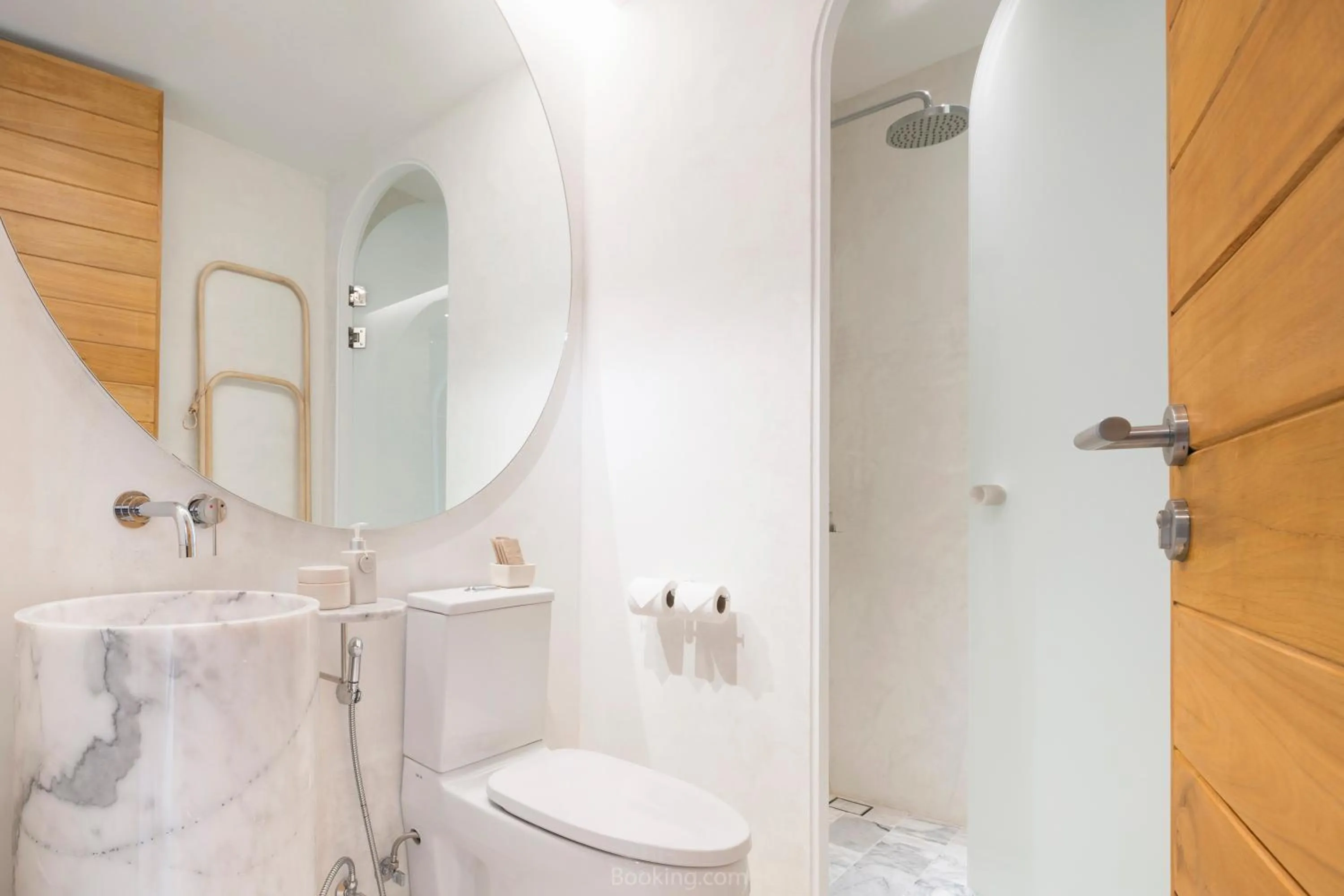 Toilet in SALA Samui Chaweng Beach Resort