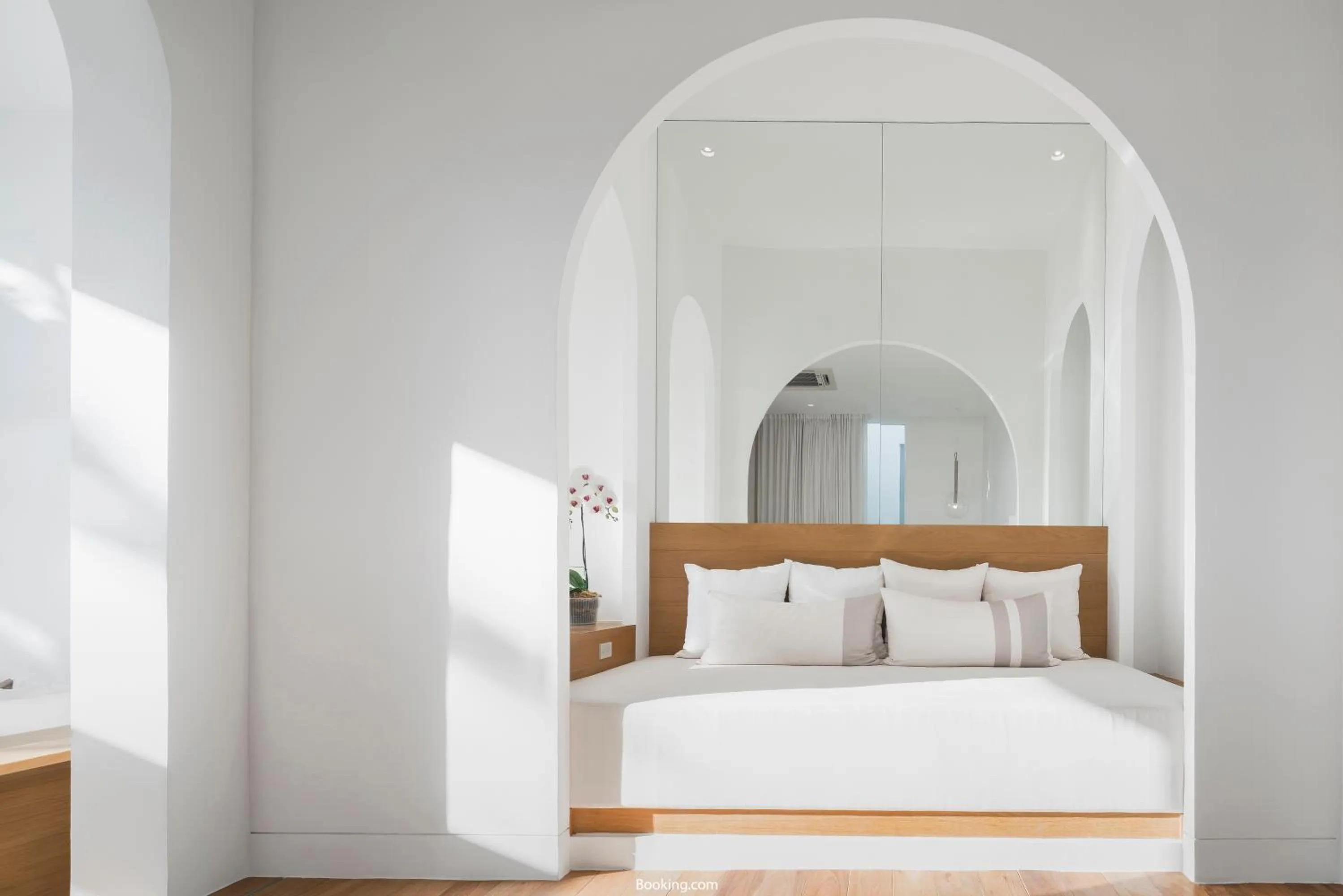 Day, Bed in SALA Samui Chaweng Beach Resort