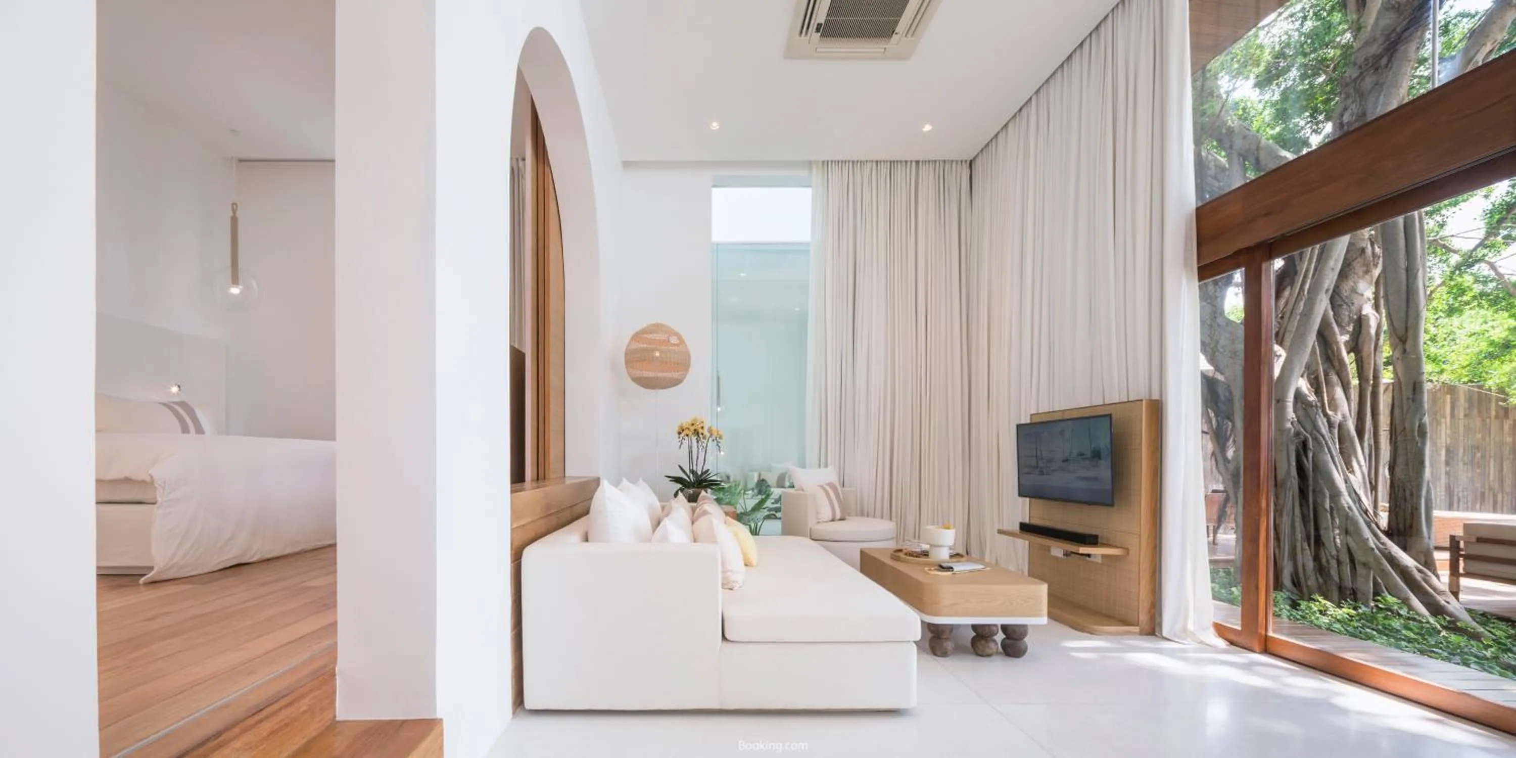 Living room in SALA Samui Chaweng Beach Resort