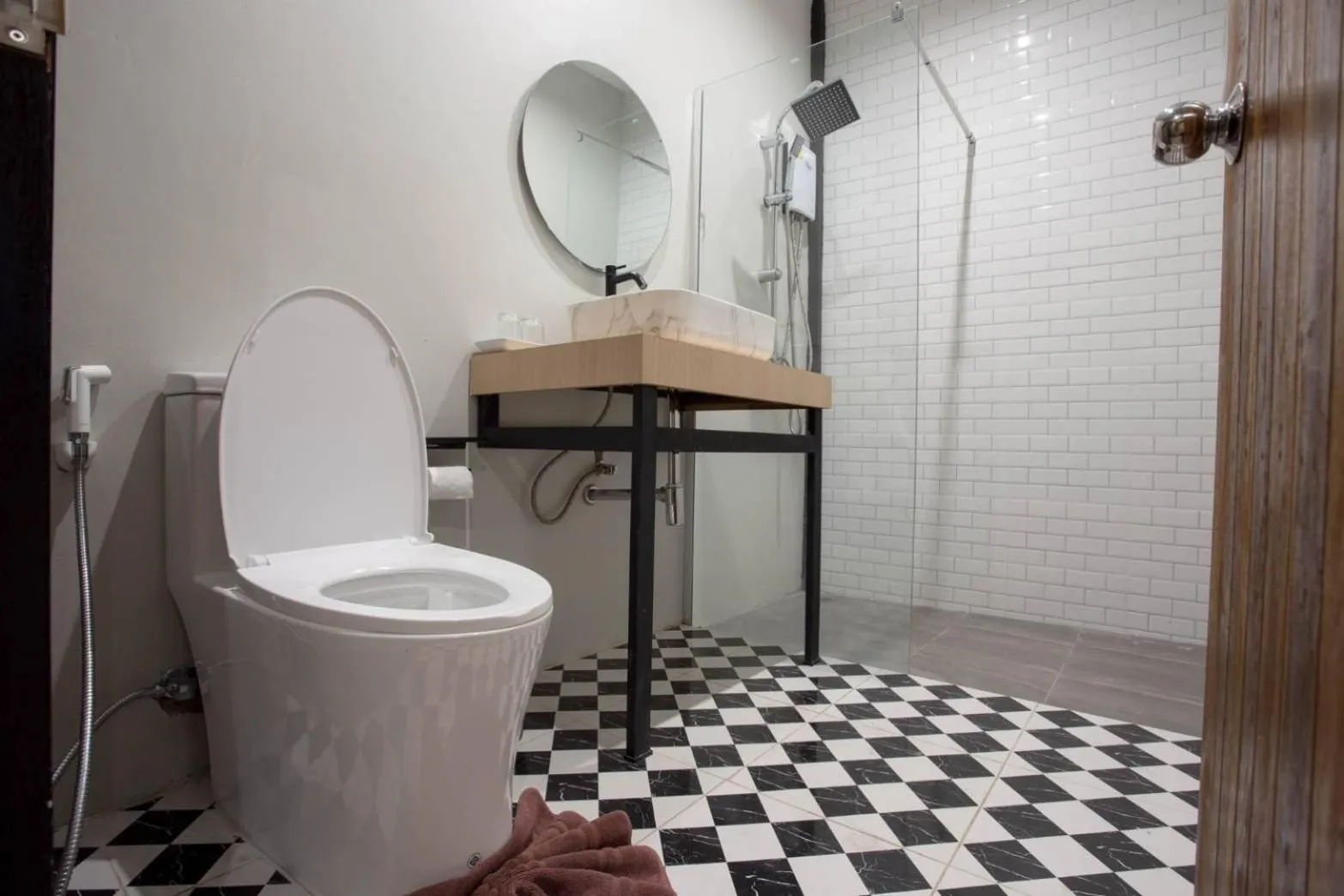 Shower in The Sun resort Ratchaburi