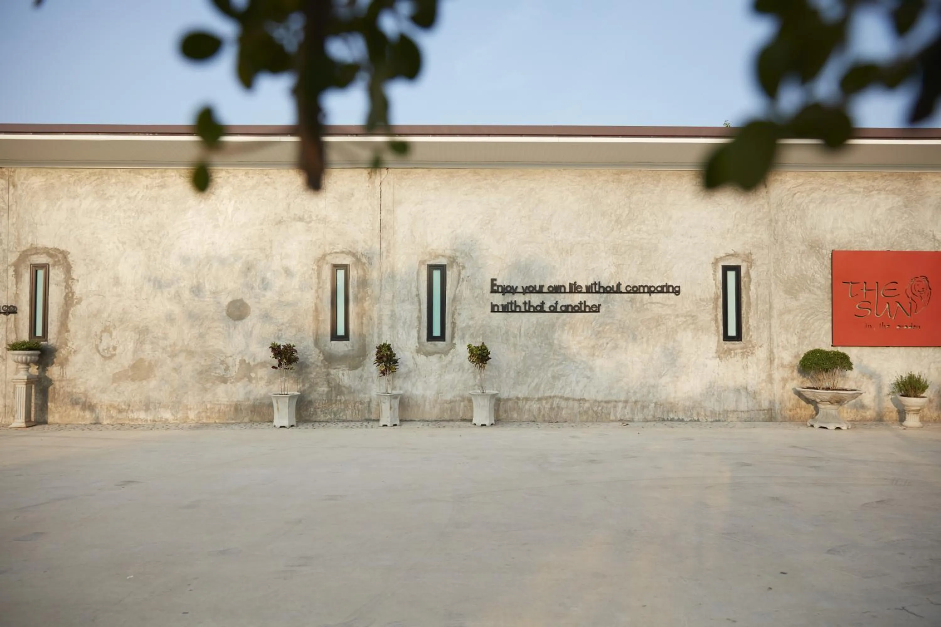 Patio in The Sun resort Ratchaburi