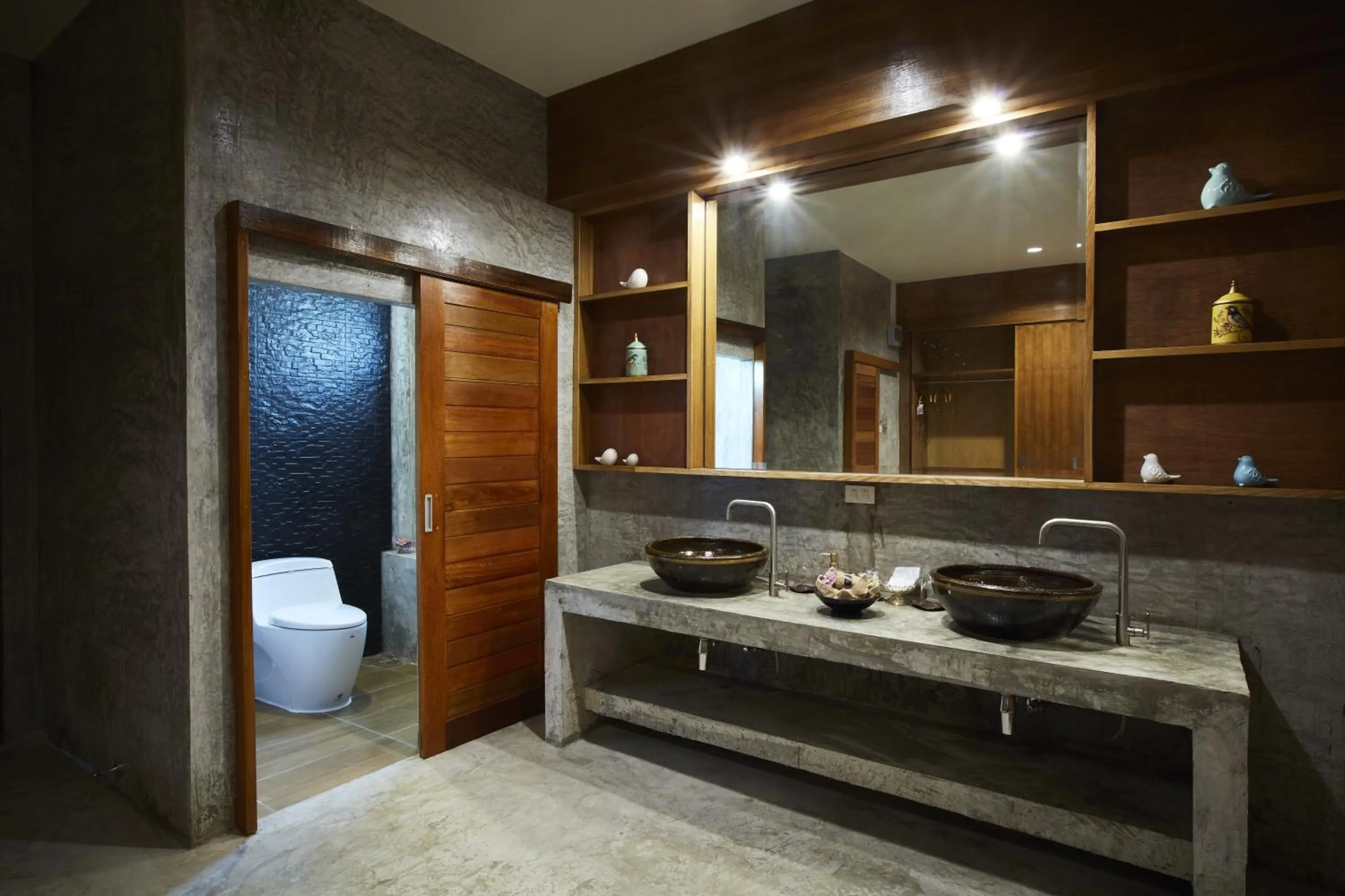 Toilet in The Sun resort Ratchaburi