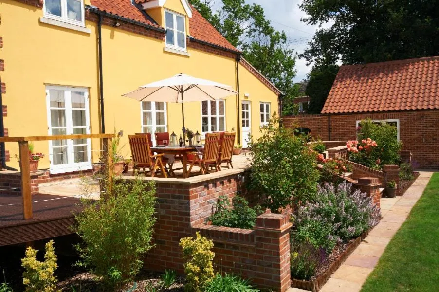 Patio in Sunset House Bed and Breakfast