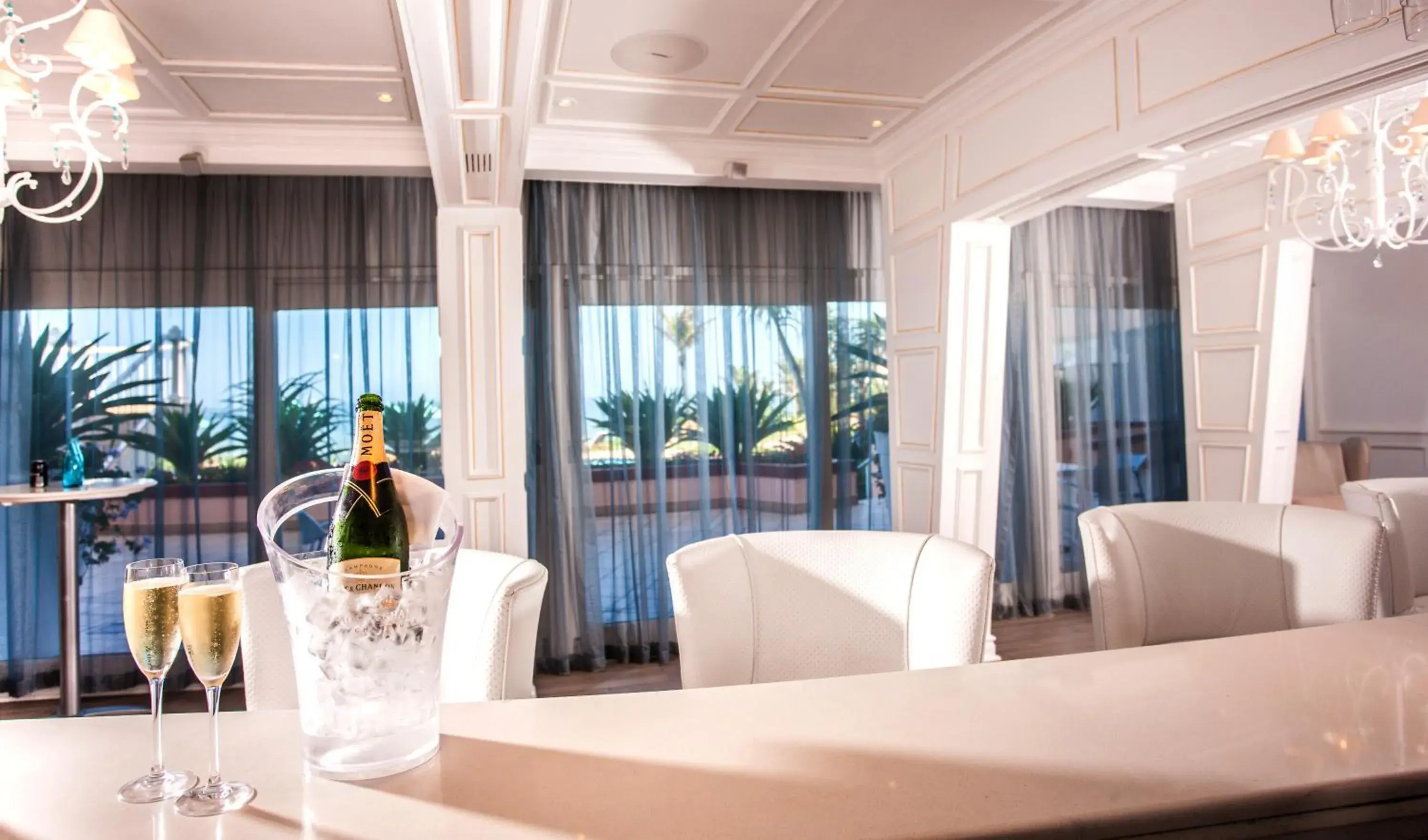 Restaurant/places to eat in Beverly Hills Restaurant/places to eat in Beverly Hills