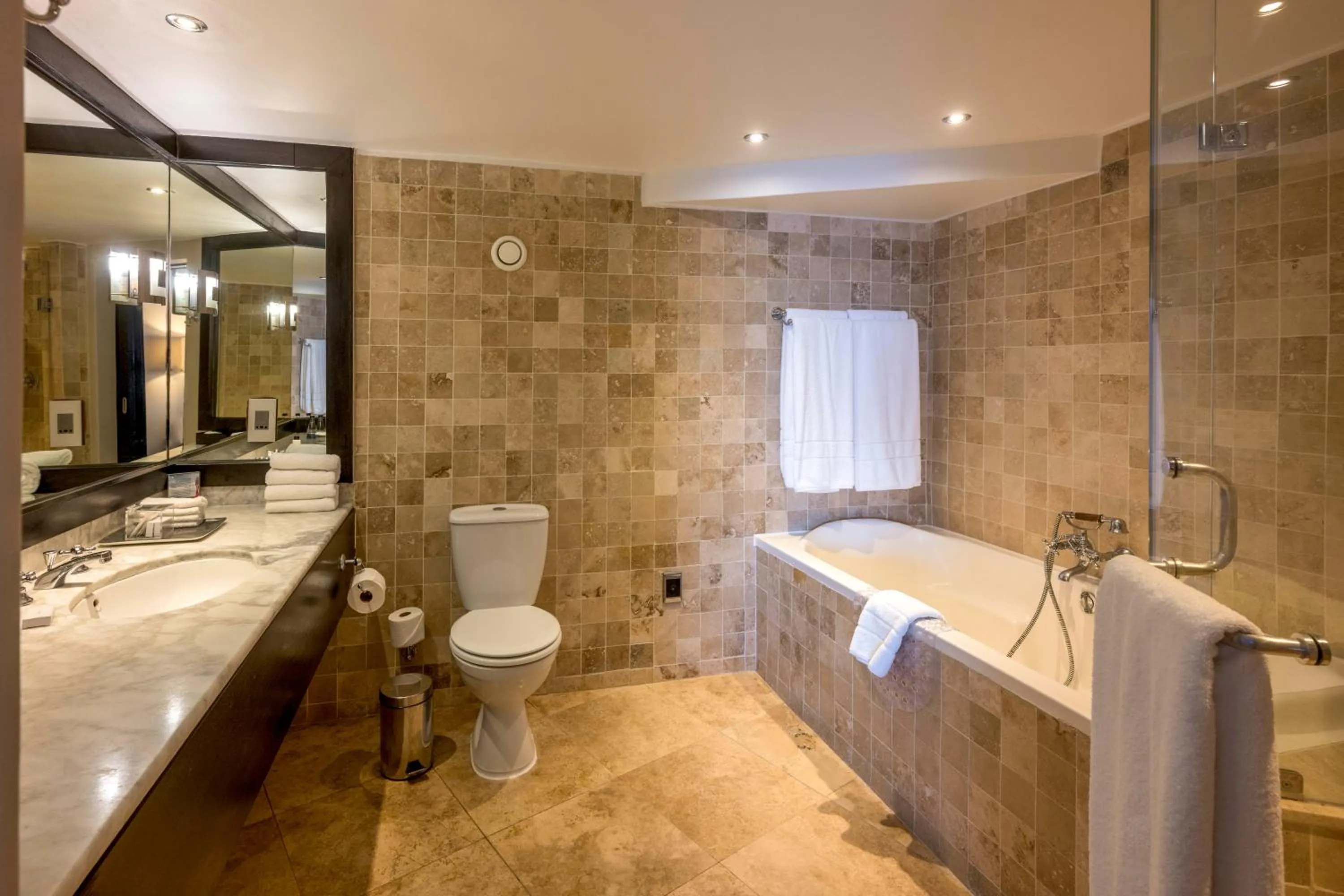 Shower in Beverly Hills