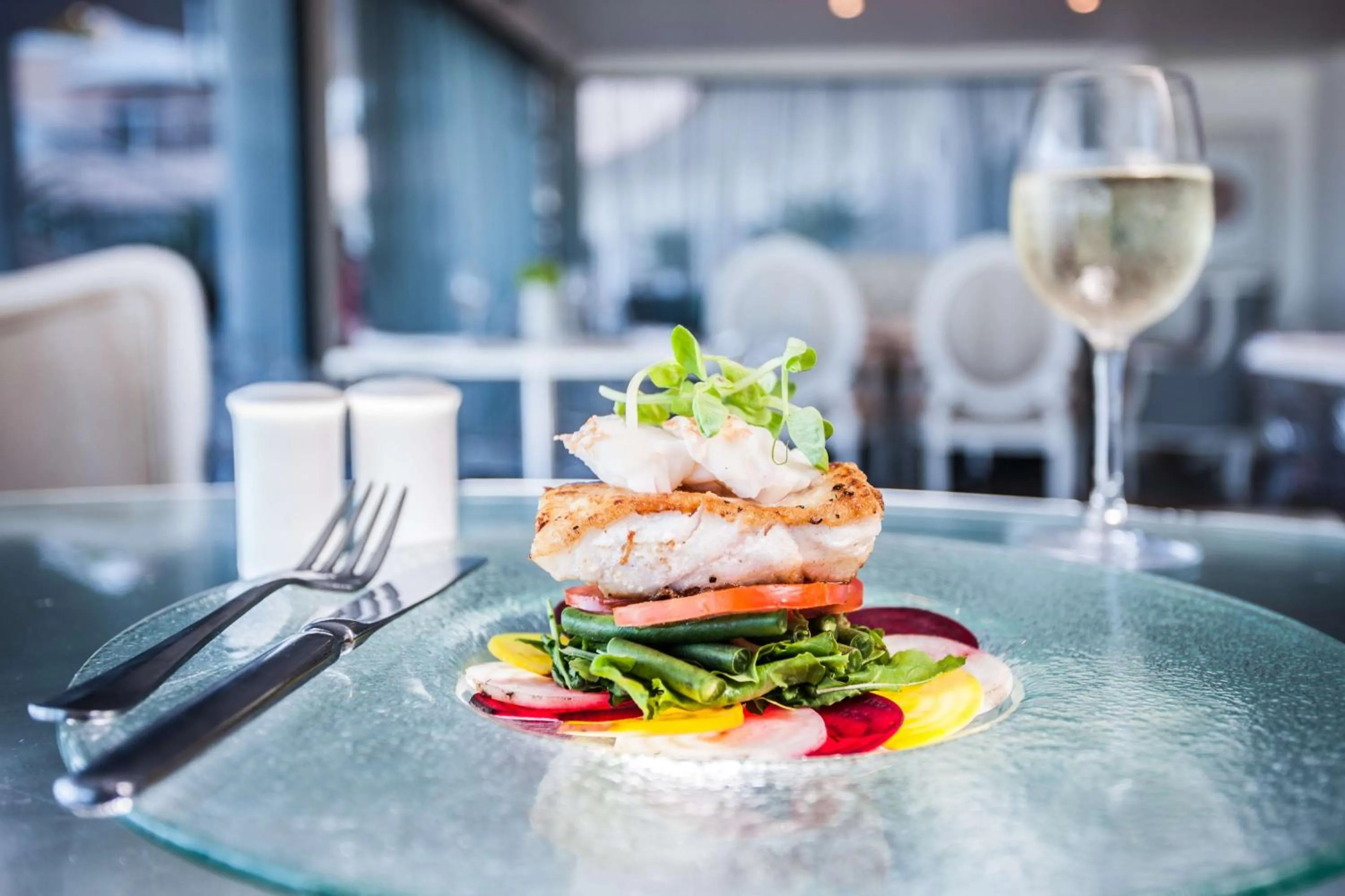 Lounge or bar in Beverly Hills