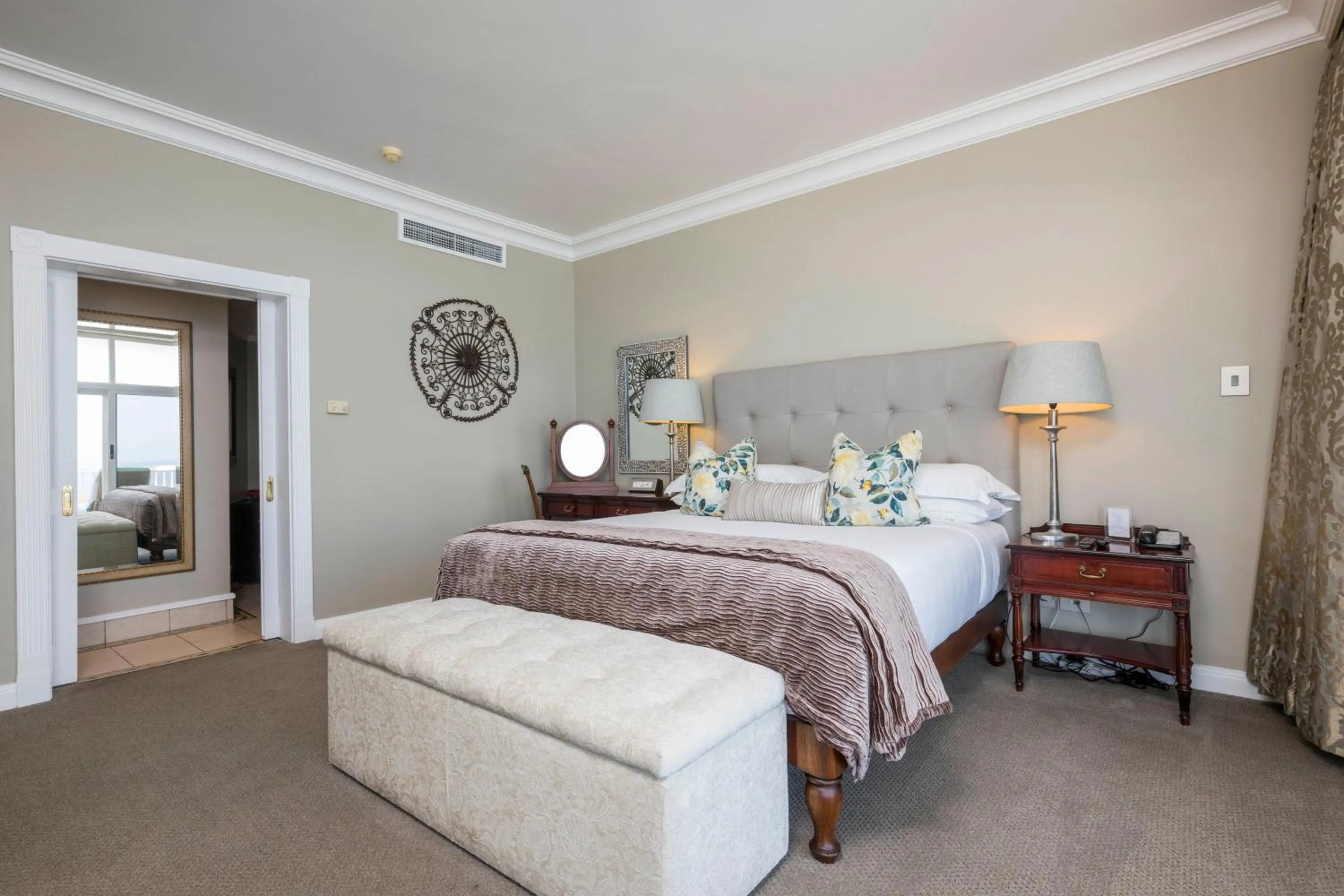 Bedroom, Bed in Beverly Hills