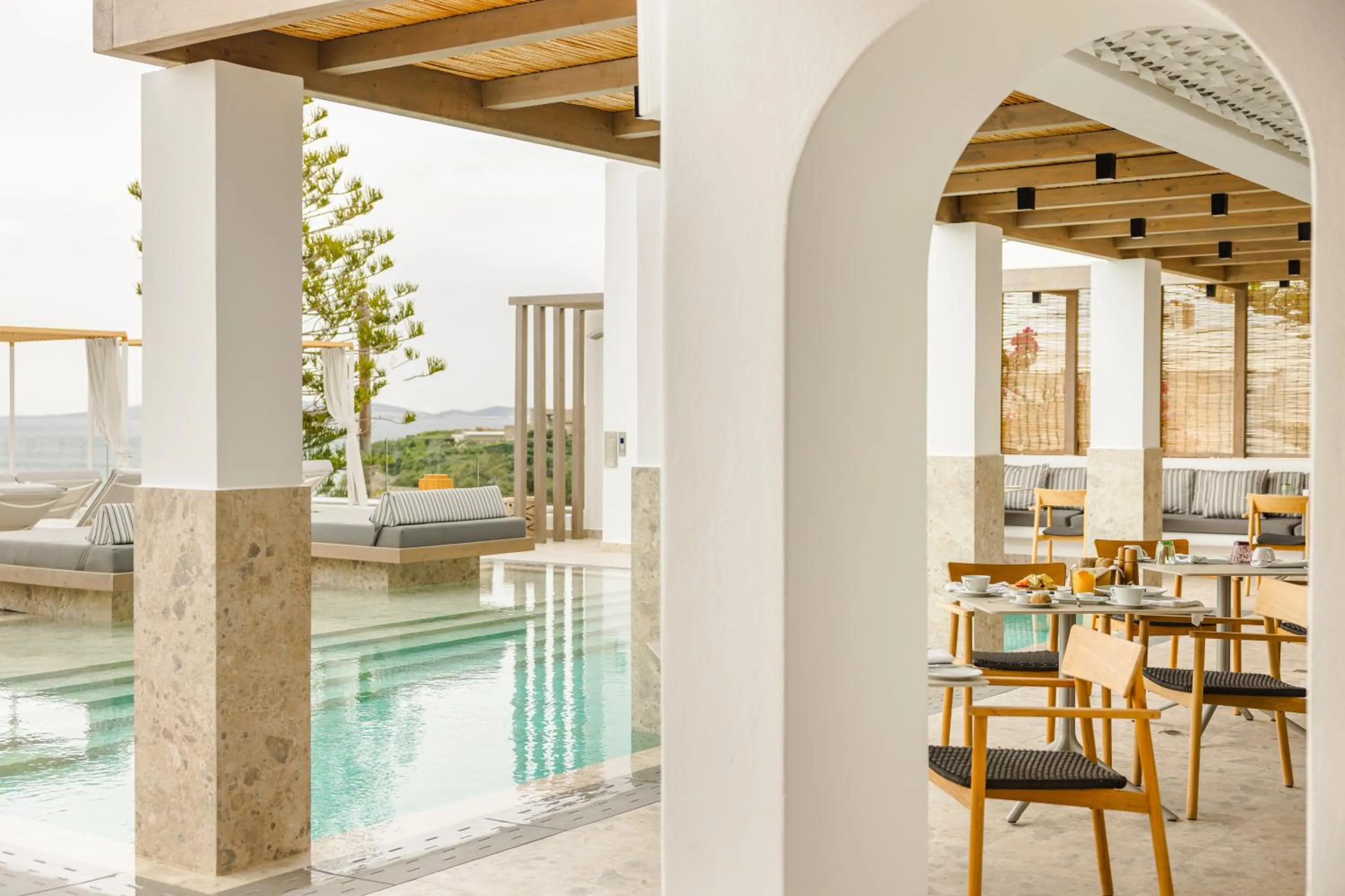 Restaurant/places to eat in Grace Mykonos