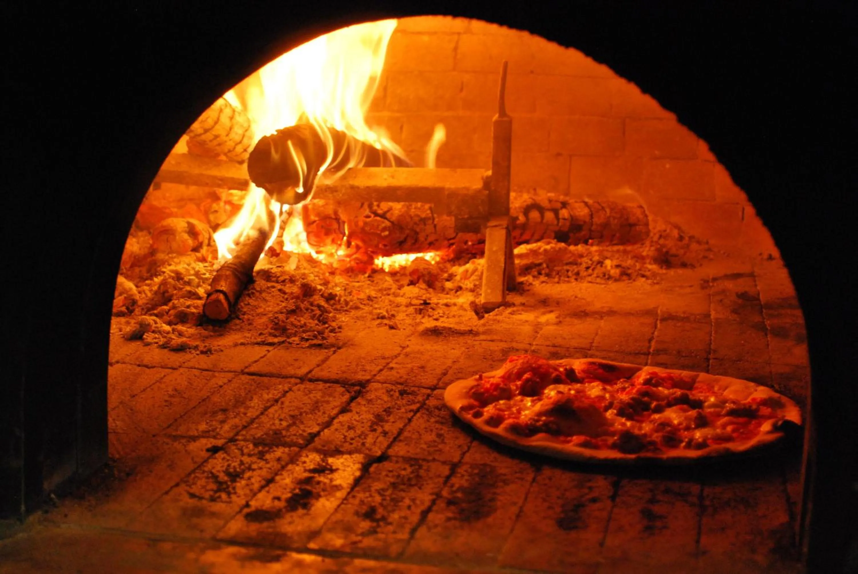 Restaurant/places to eat in Hotel La Palomba