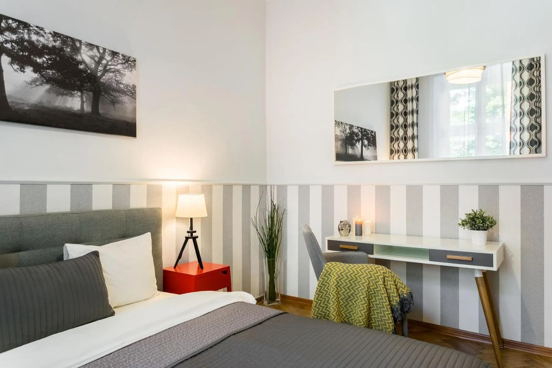 Bed in Exclusive Royal Apartments