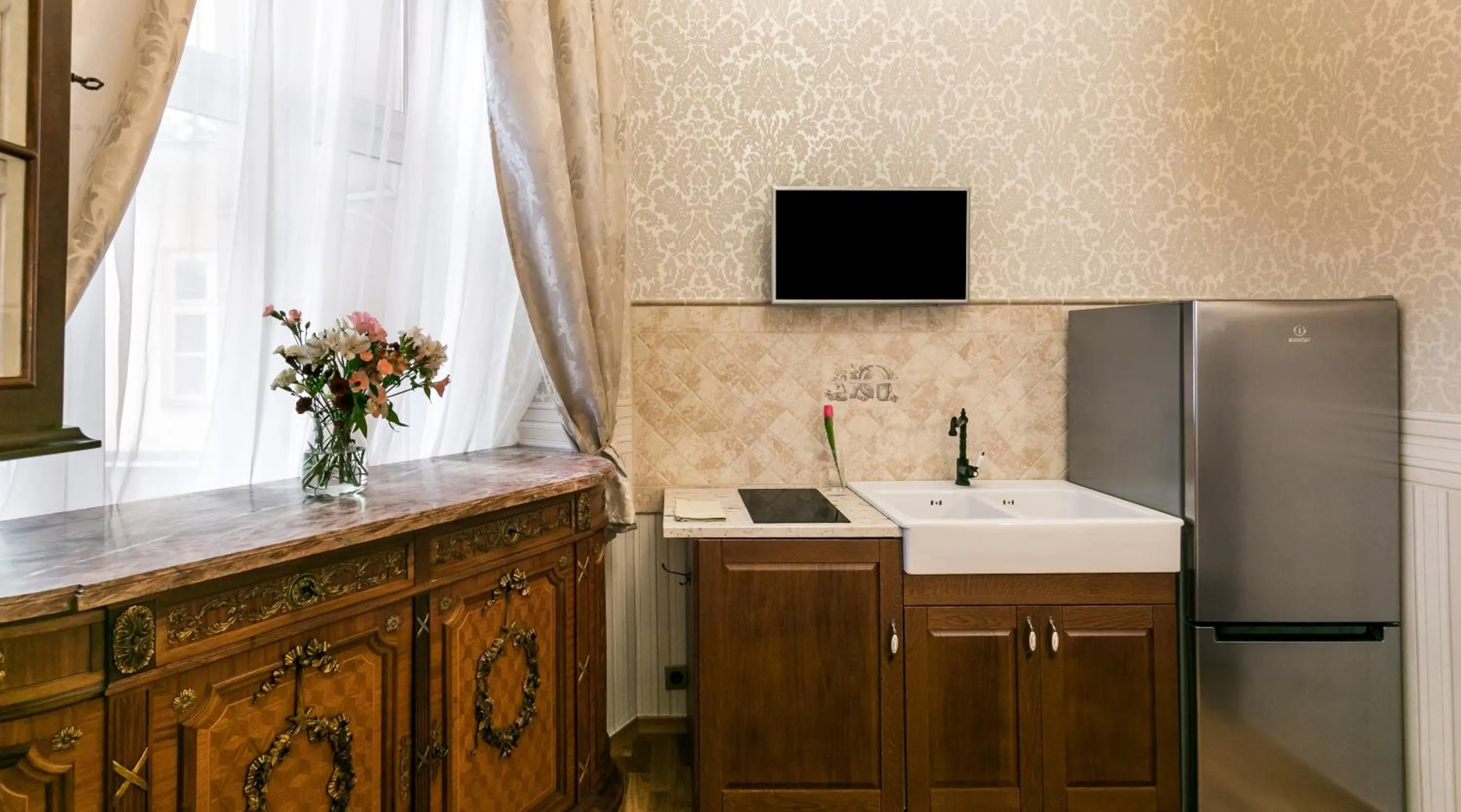 Kitchen or kitchenette in Exclusive Royal Apartments