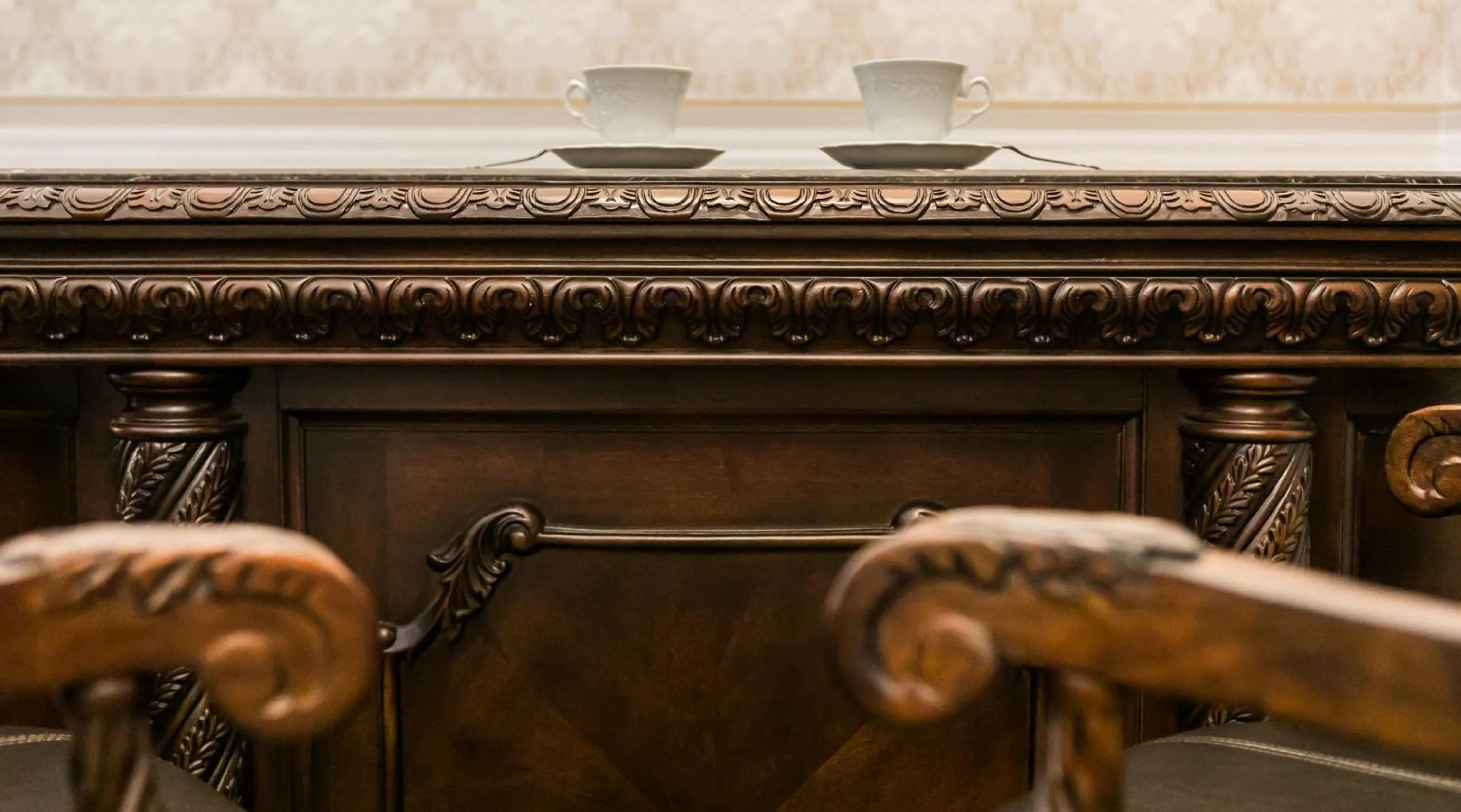 Decorative detail in Exclusive Royal Apartments