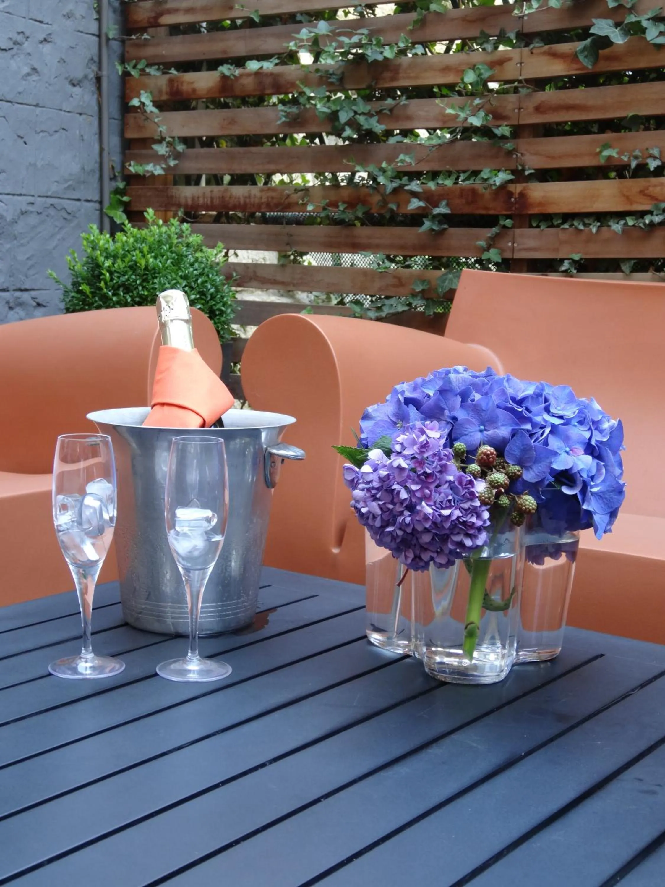 Lounge or bar in Fred'Hotel