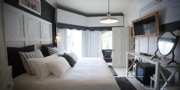 Bed in Schoon Huis Manor