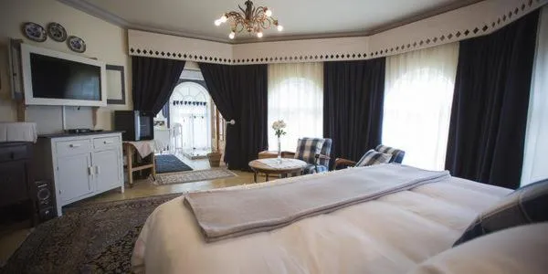 Bed in Schoon Huis Manor