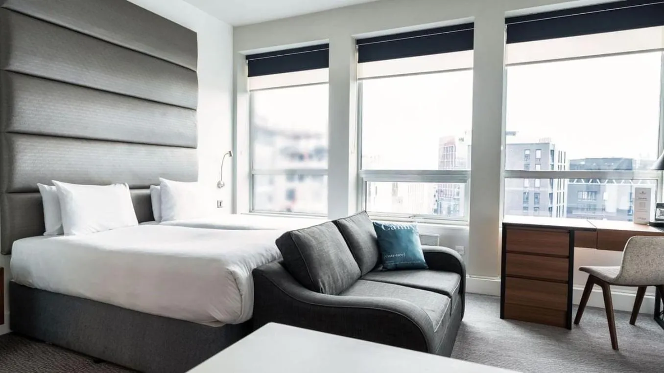 Fitness centre/facilities, Bed in Sandman Signature Newcastle Hotel