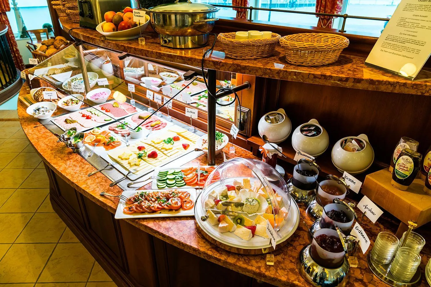 Breakfast in Strandhotel Ostfriesenhof